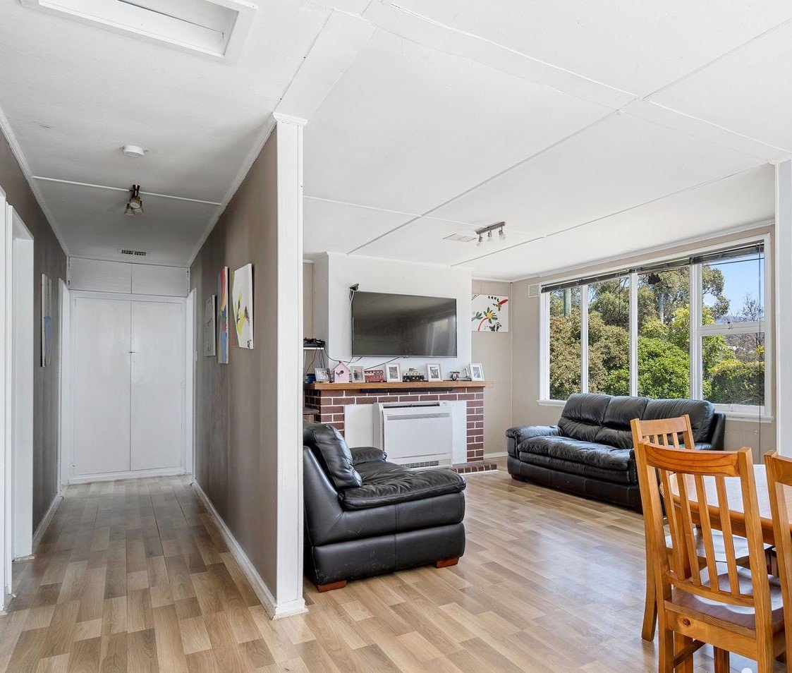 6 Sugarloaf Road RISDON VALE 6