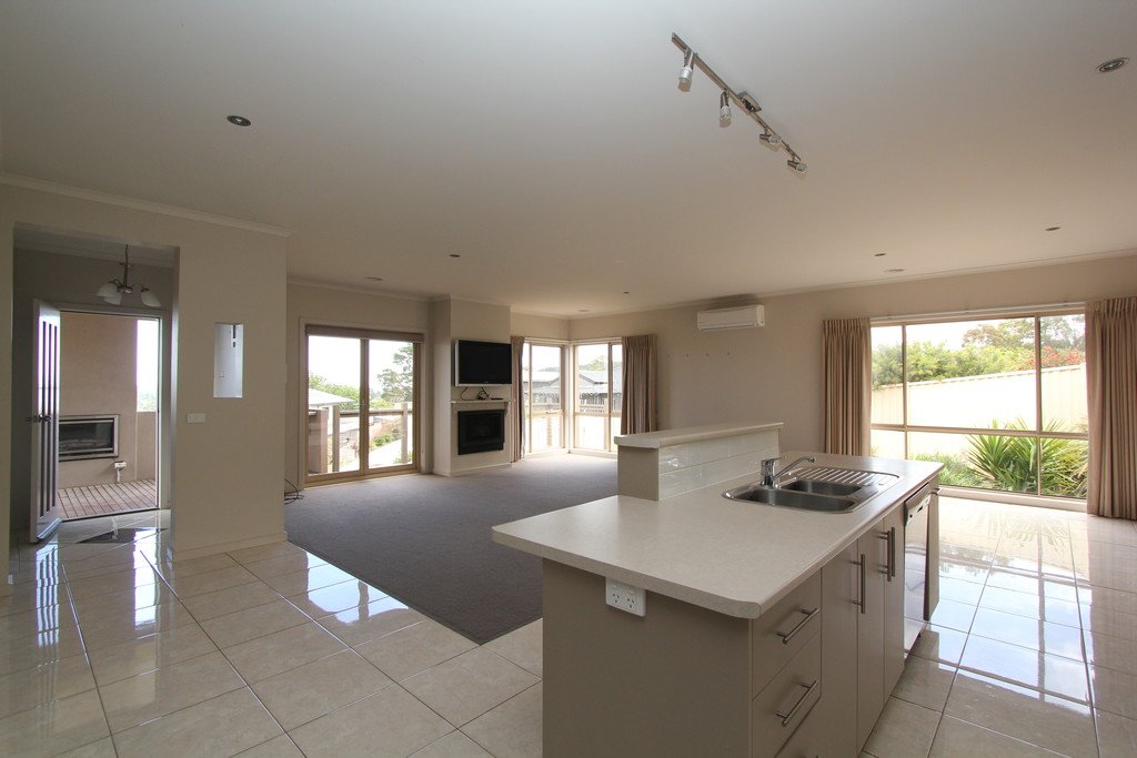 6 Sunset Terrace NERRINA 2