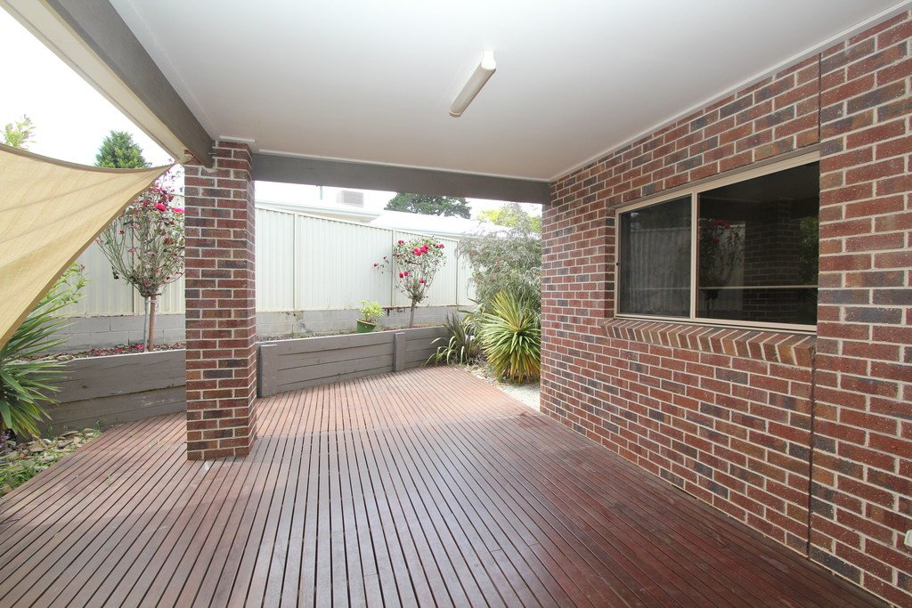 6 Sunset Terrace NERRINA 18