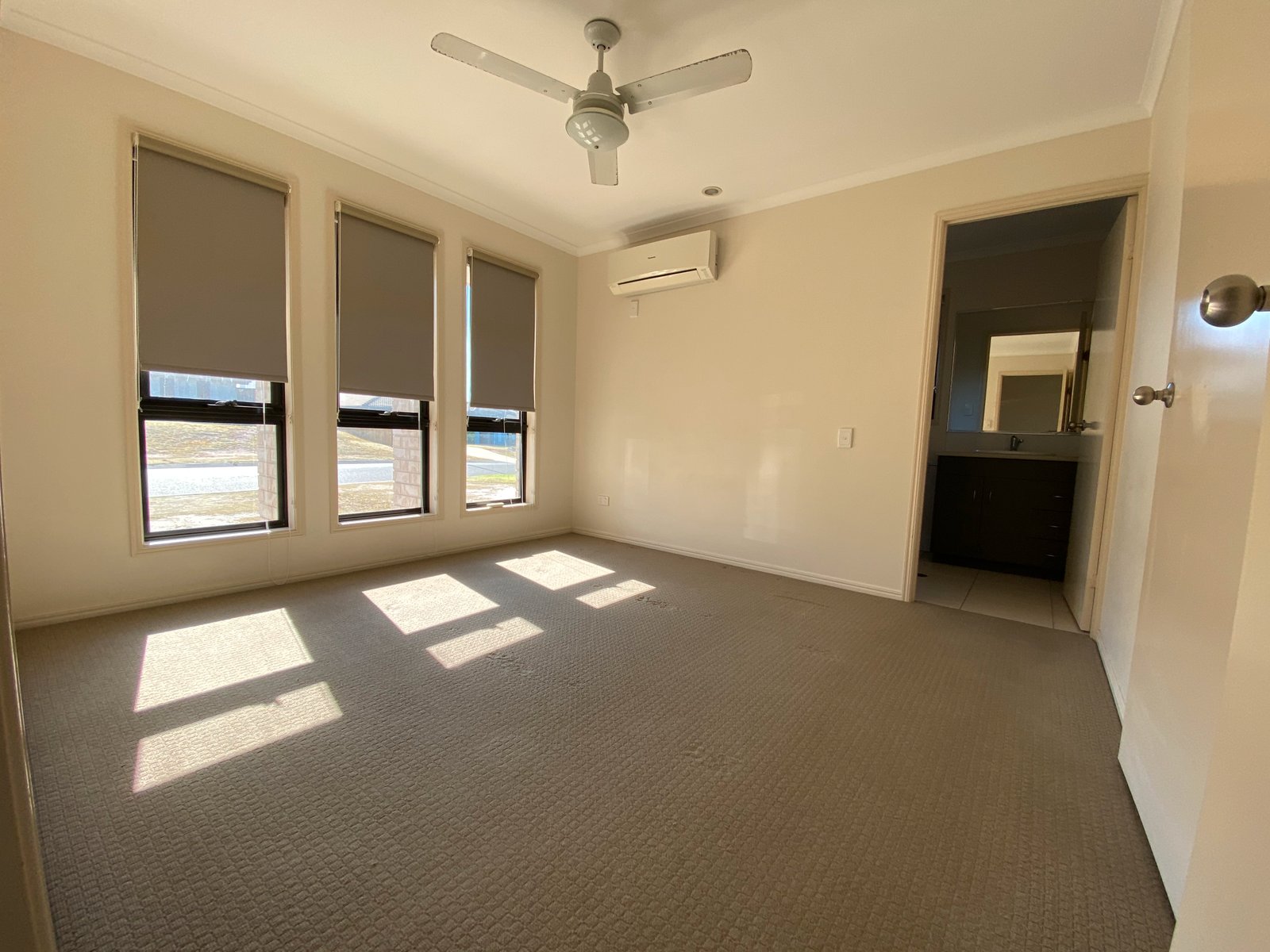 6 SURITA Court BOYNE ISLAND 6