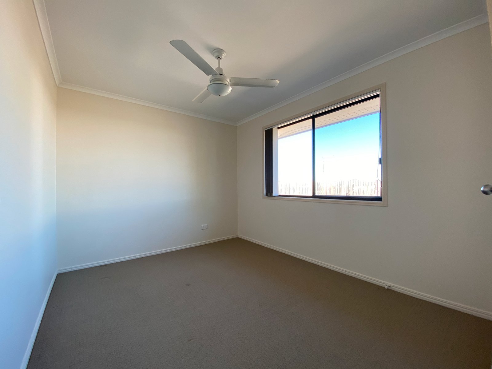 6 SURITA Court BOYNE ISLAND 10