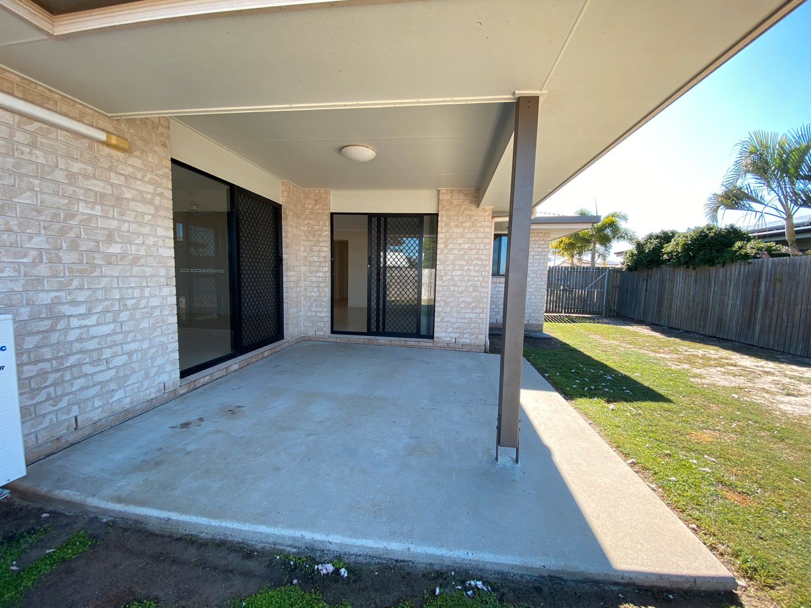 6 SURITA Court BOYNE ISLAND 11