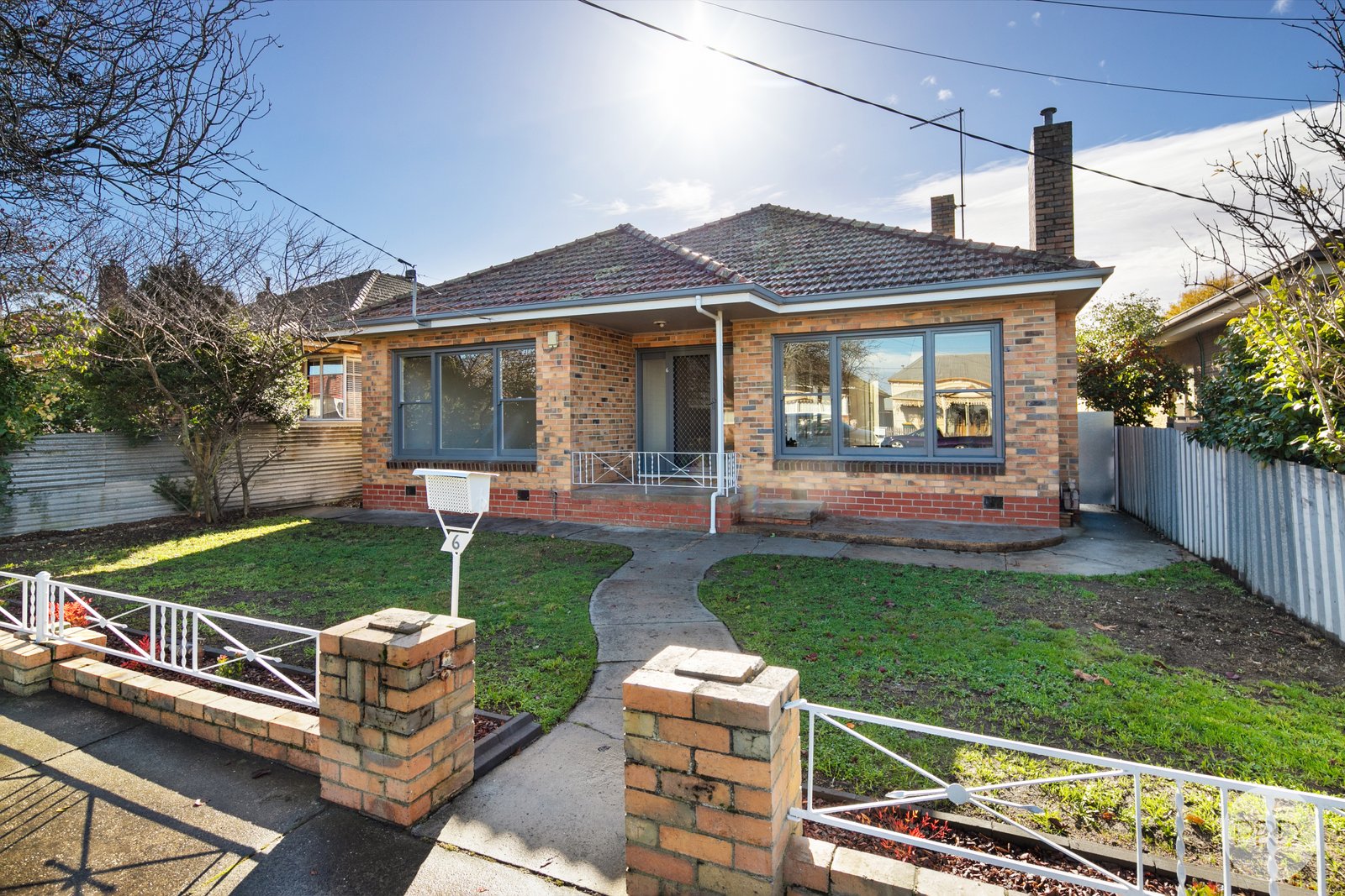 6 Surrey Street BALLARAT CENTRAL 2