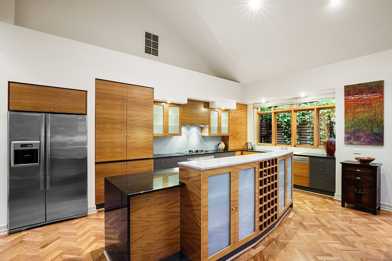Gallery: 6 Susan Court