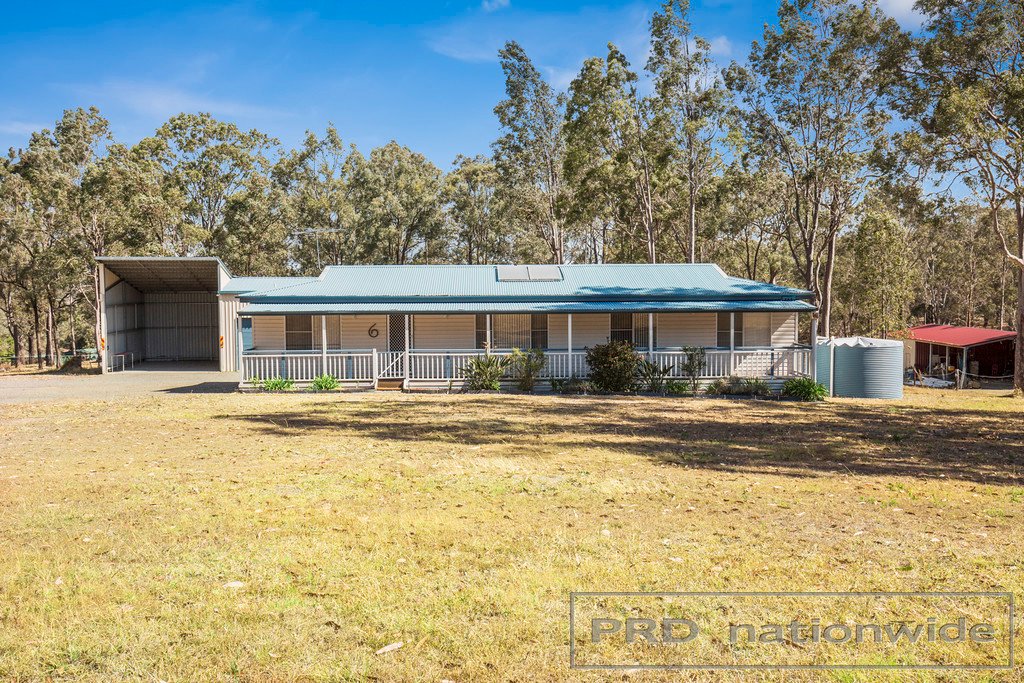 6 Sutton Grove BRANXTON 1