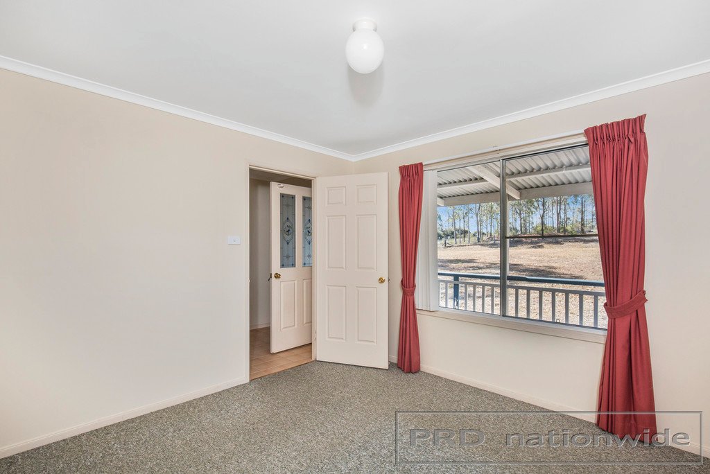 6 Sutton Grove BRANXTON 4