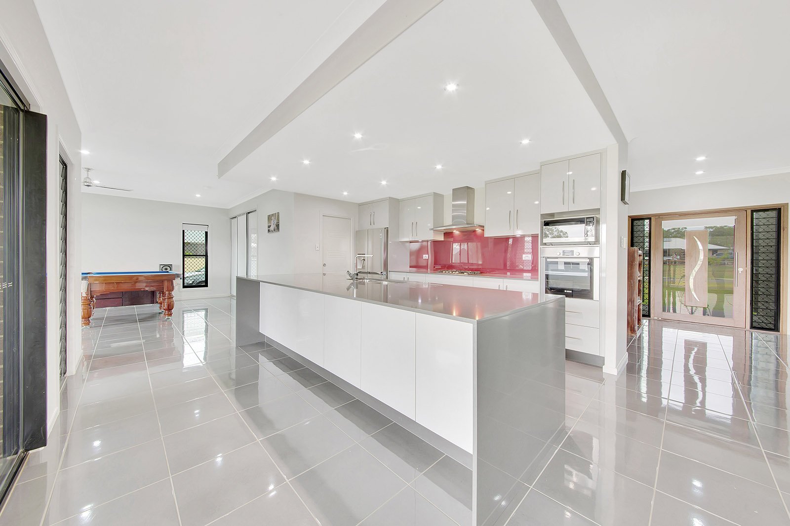 6 Swagman Drive BENARABY 2