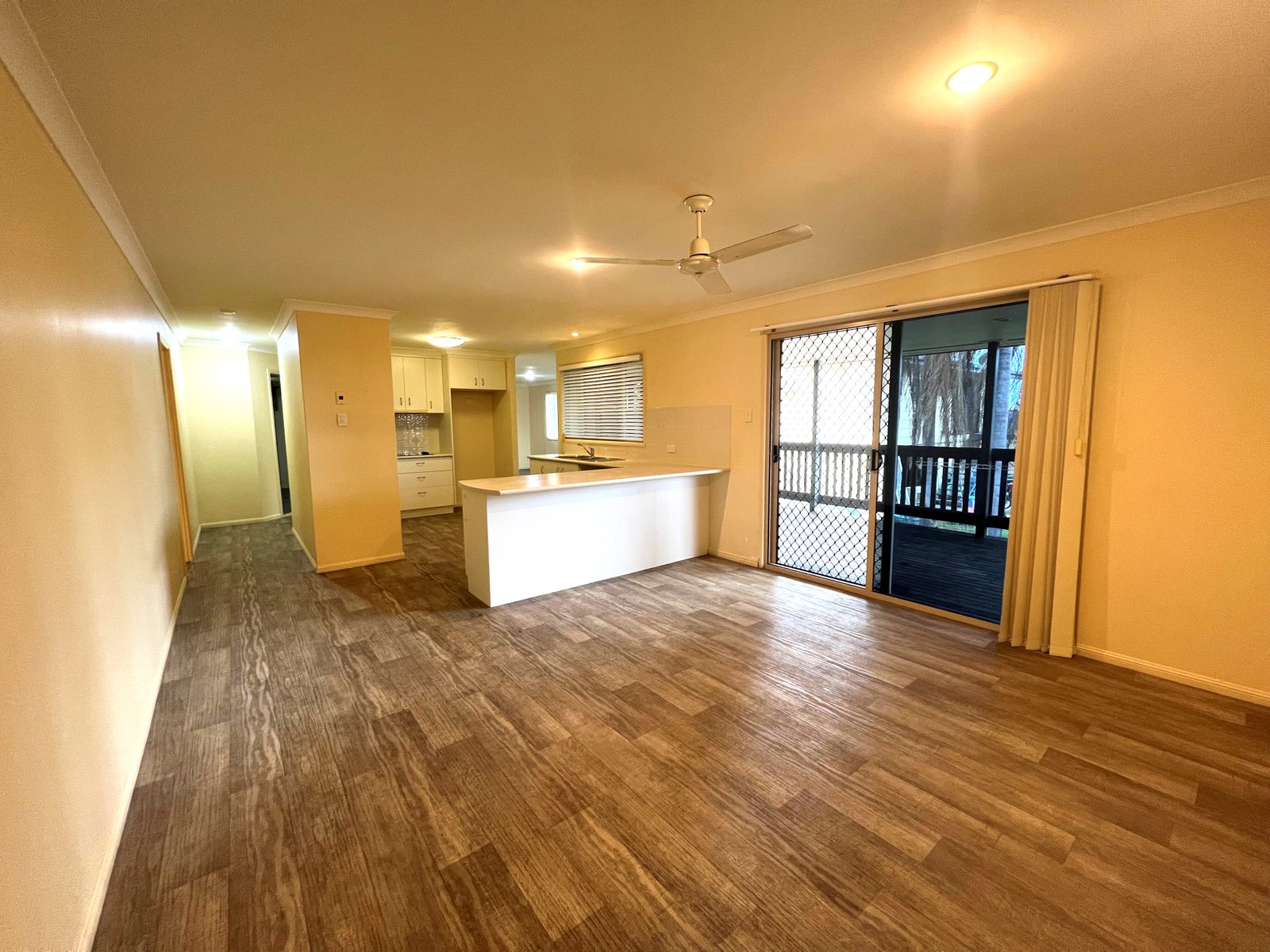 6 Swains Court BOYNE ISLAND 3