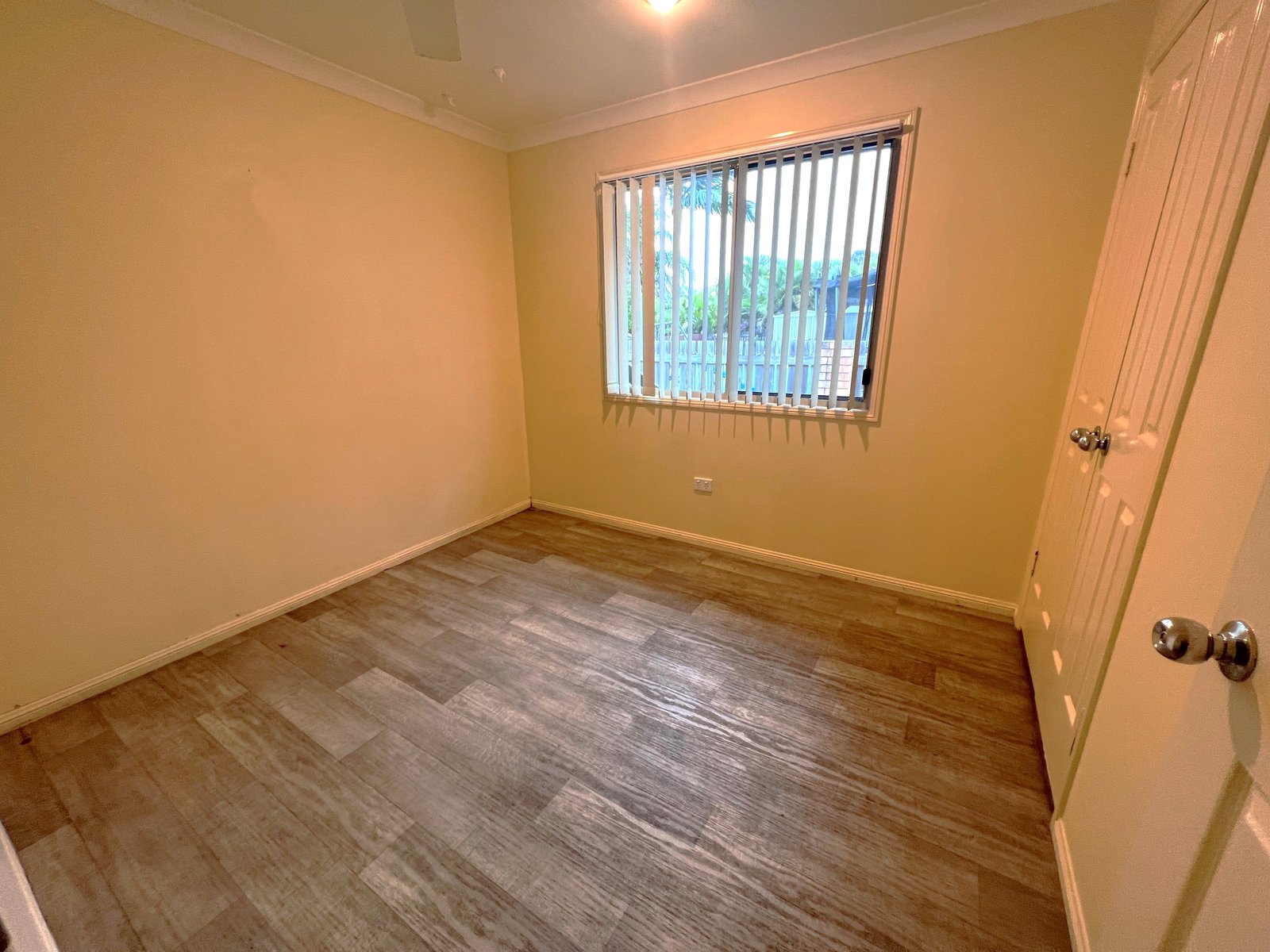 6 Swains Court BOYNE ISLAND 10