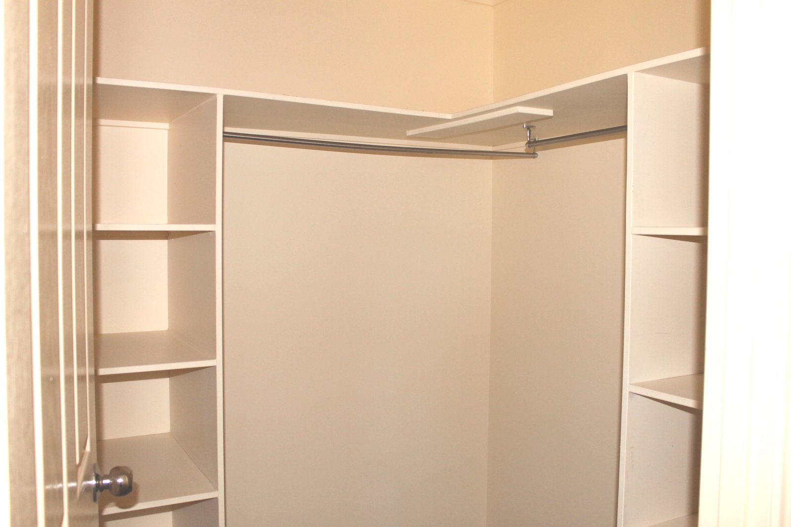 6 Swains Court BOYNE ISLAND 9