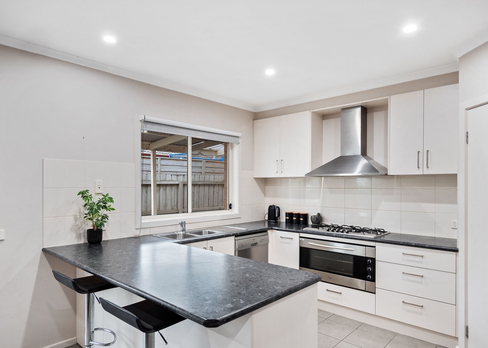 Real Estate and Property in 6 Swamphen Drive, Leopold, VIC