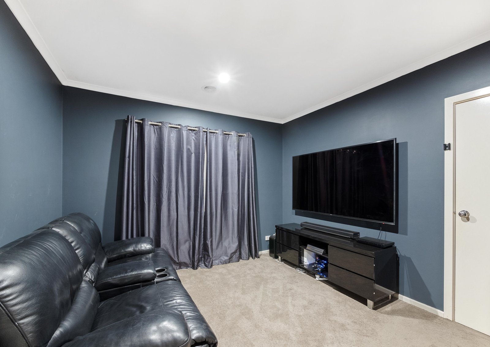 Real Estate and Property in 6 Swamphen Drive, Leopold, VIC