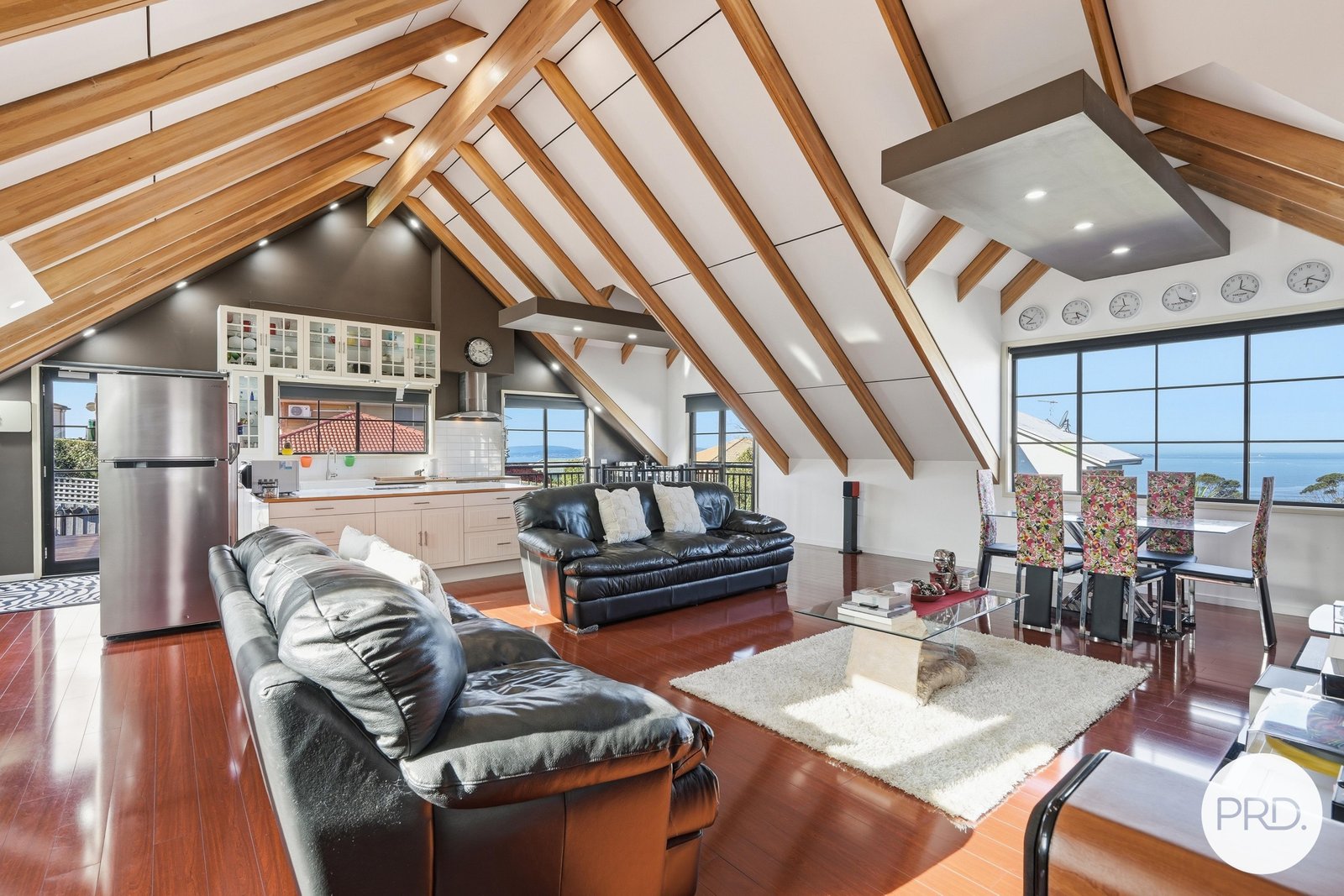 6 Syracuse Place BLACKMANS BAY 7