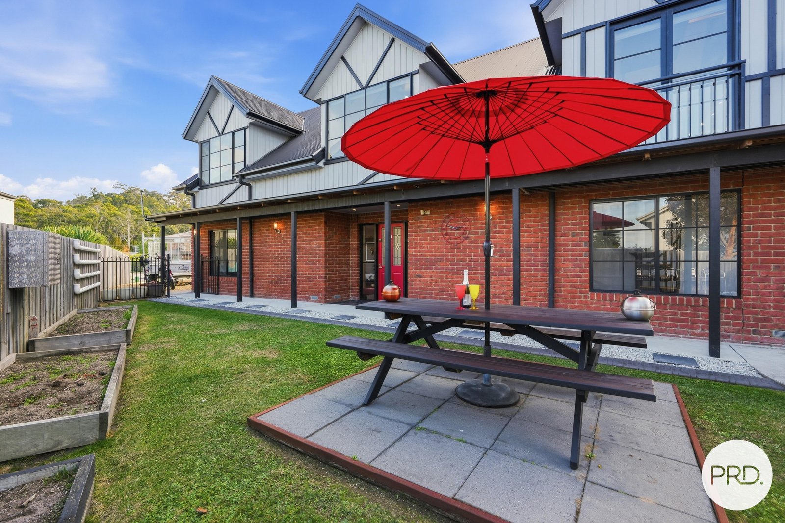 6 Syracuse Place BLACKMANS BAY 26