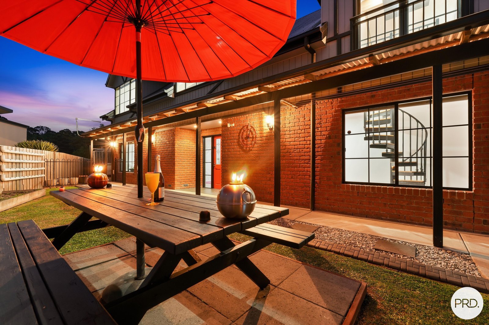 6 Syracuse Place BLACKMANS BAY 29