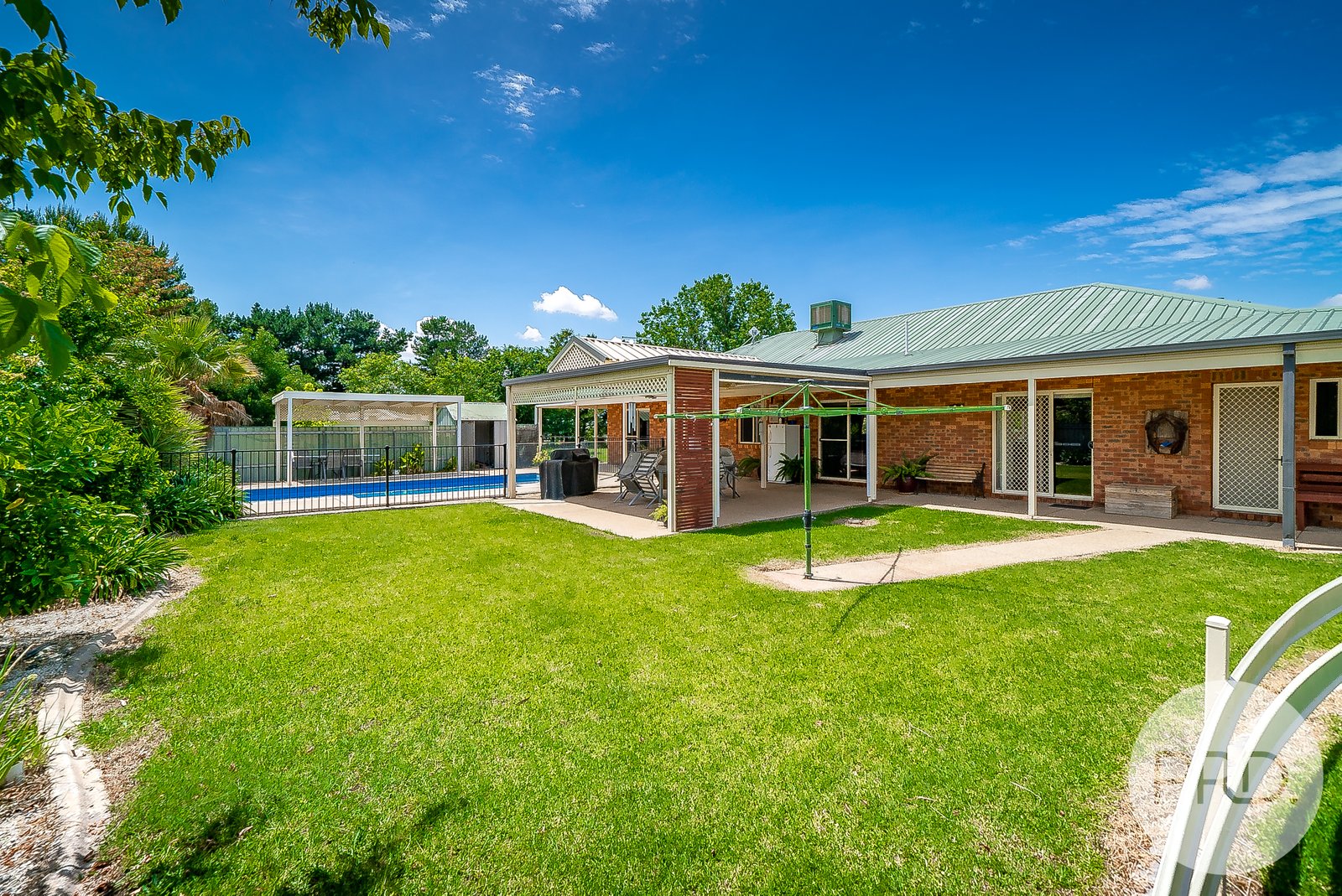 6 Tallowood Crescent LAKE ALBERT 17