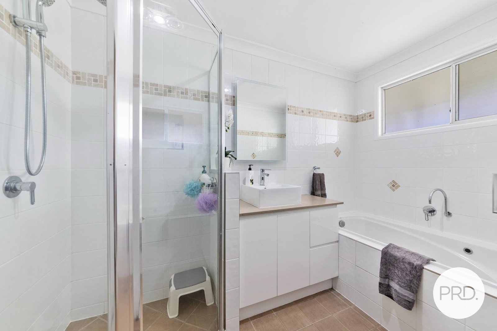 6 Tarana Avenue THAGOONA 11