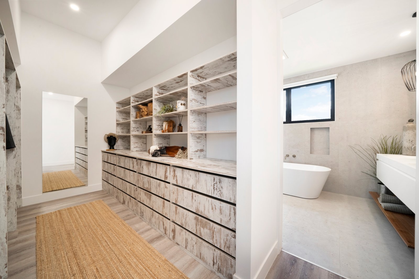 6 Tarwhine Street CORLETTE 13