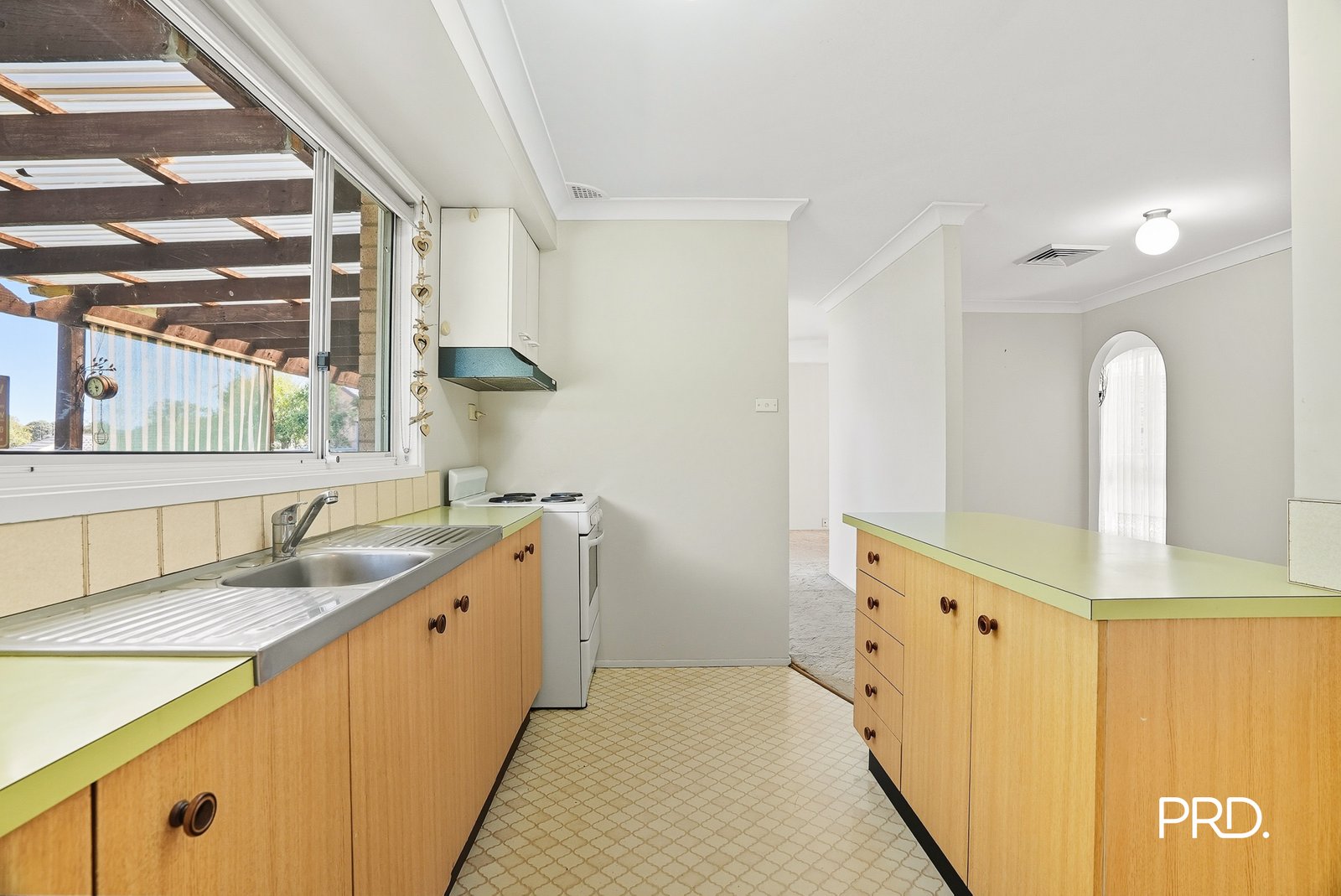 6 Tea Tree Glen JAMISONTOWN 6