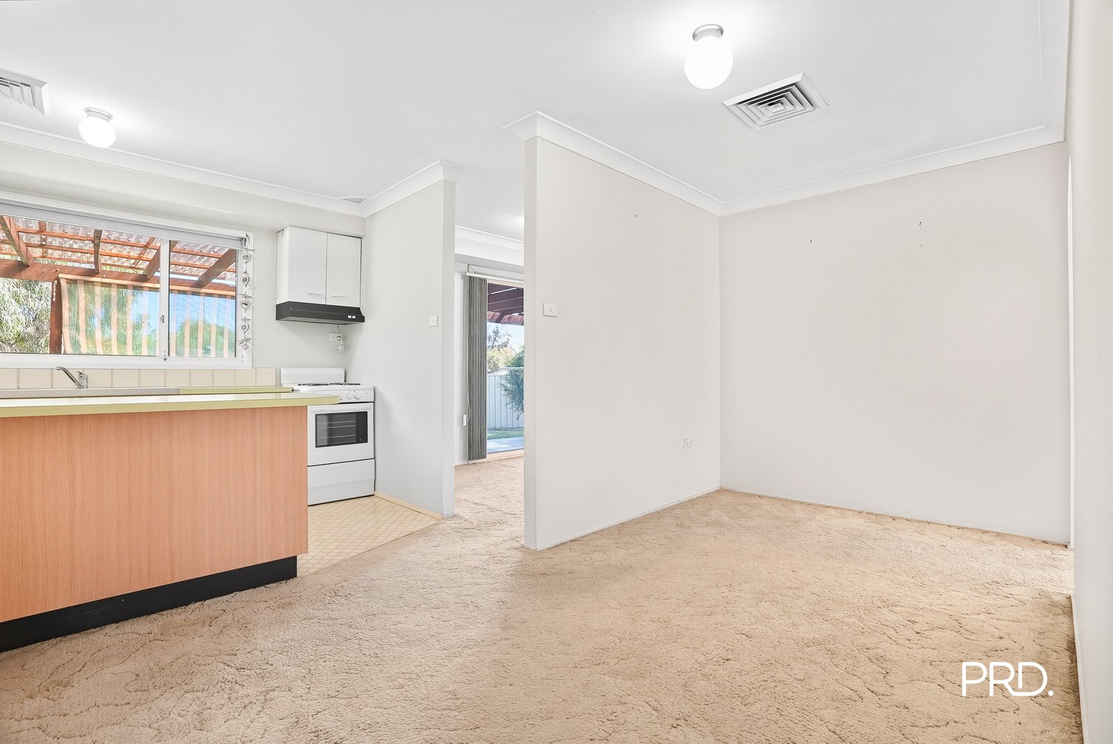 6 Tea Tree Glen JAMISONTOWN 12