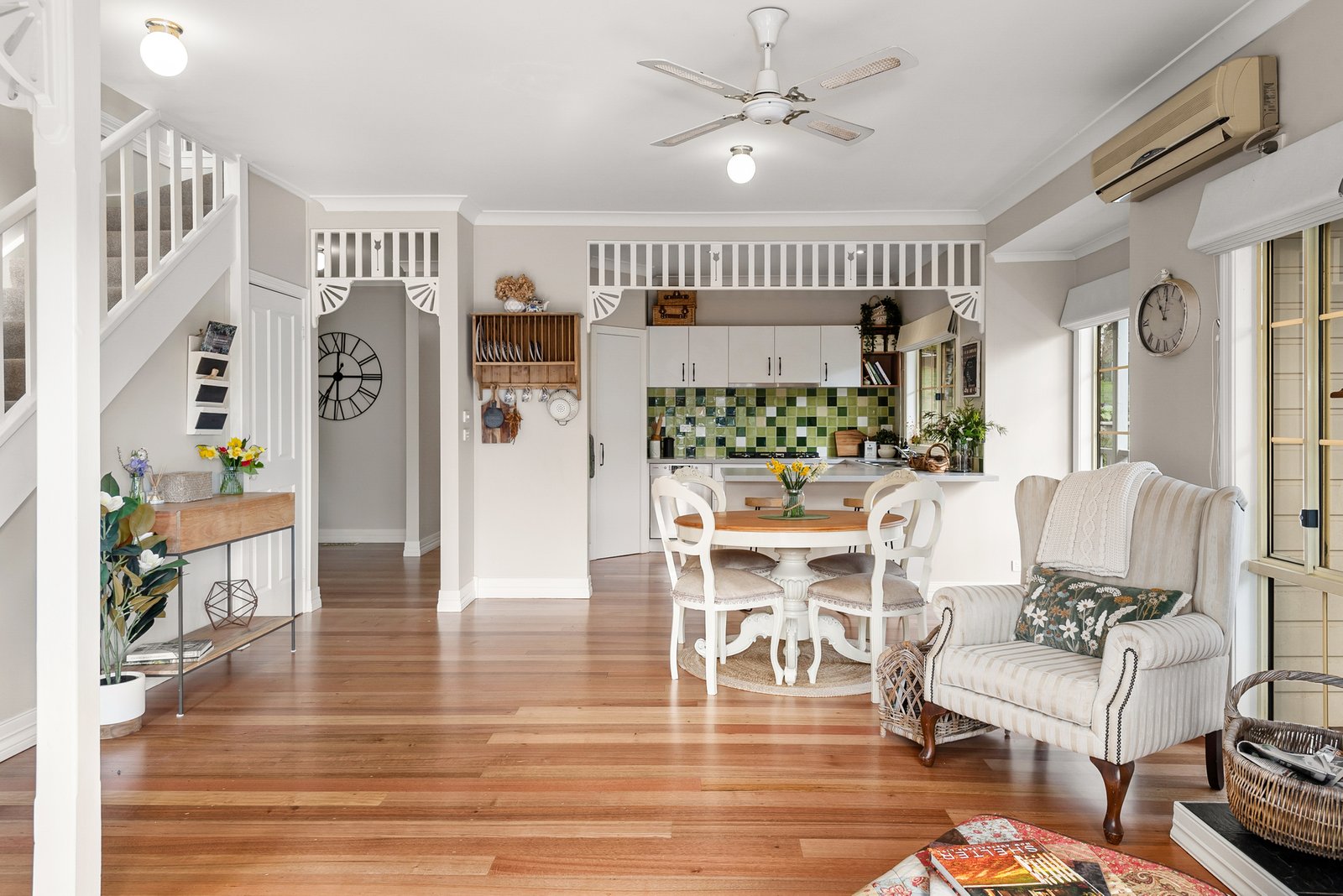 Real Estate and Property in 6 Tennyson Street, Woodend, VIC