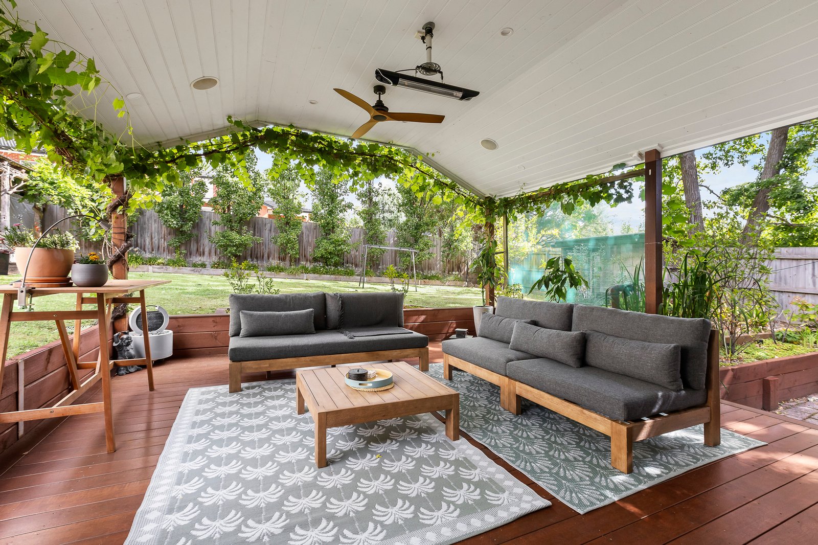 6 The Boulevard, Montrose, 3765