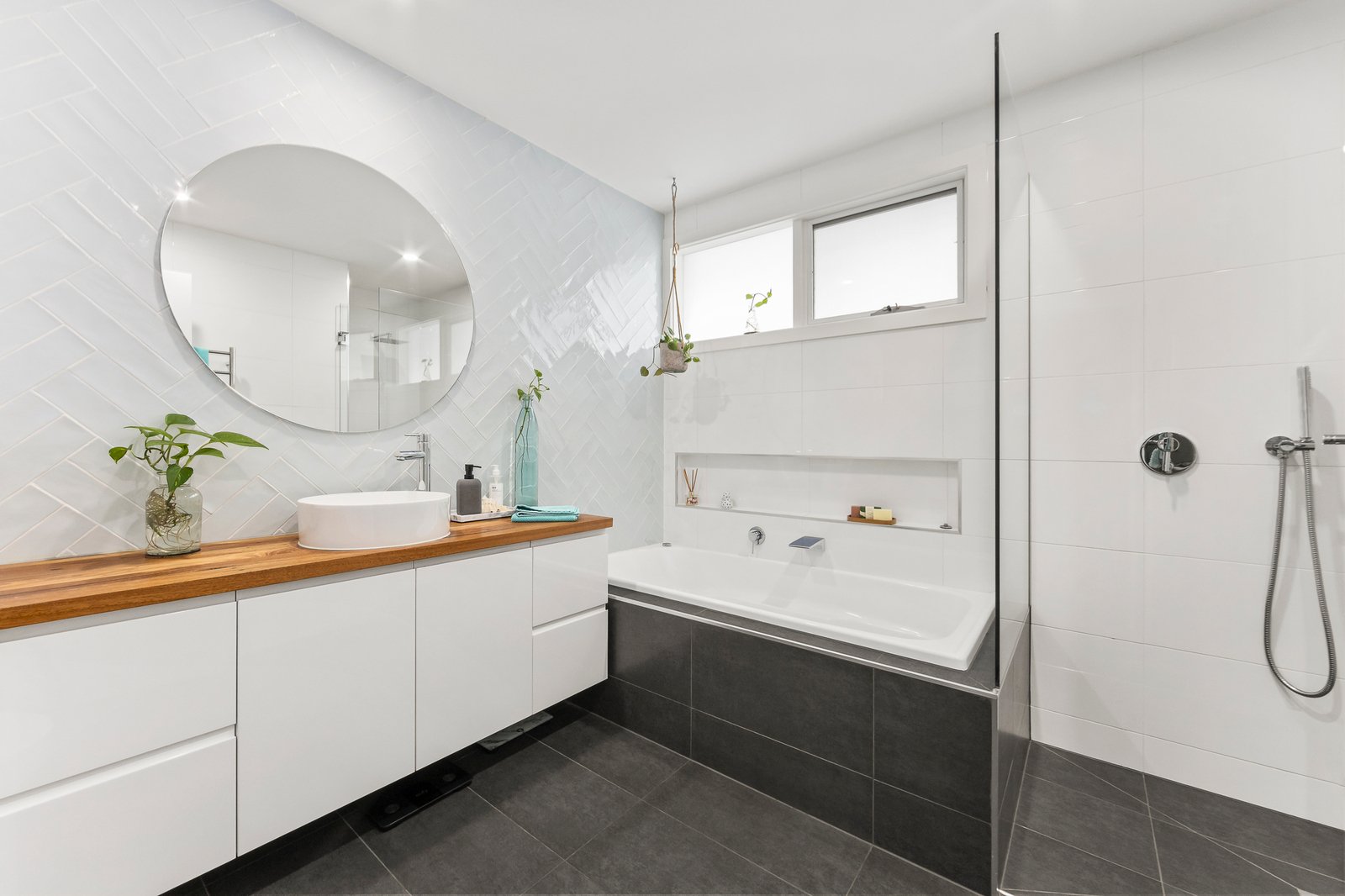 6 The Boulevard, Montrose, 3765