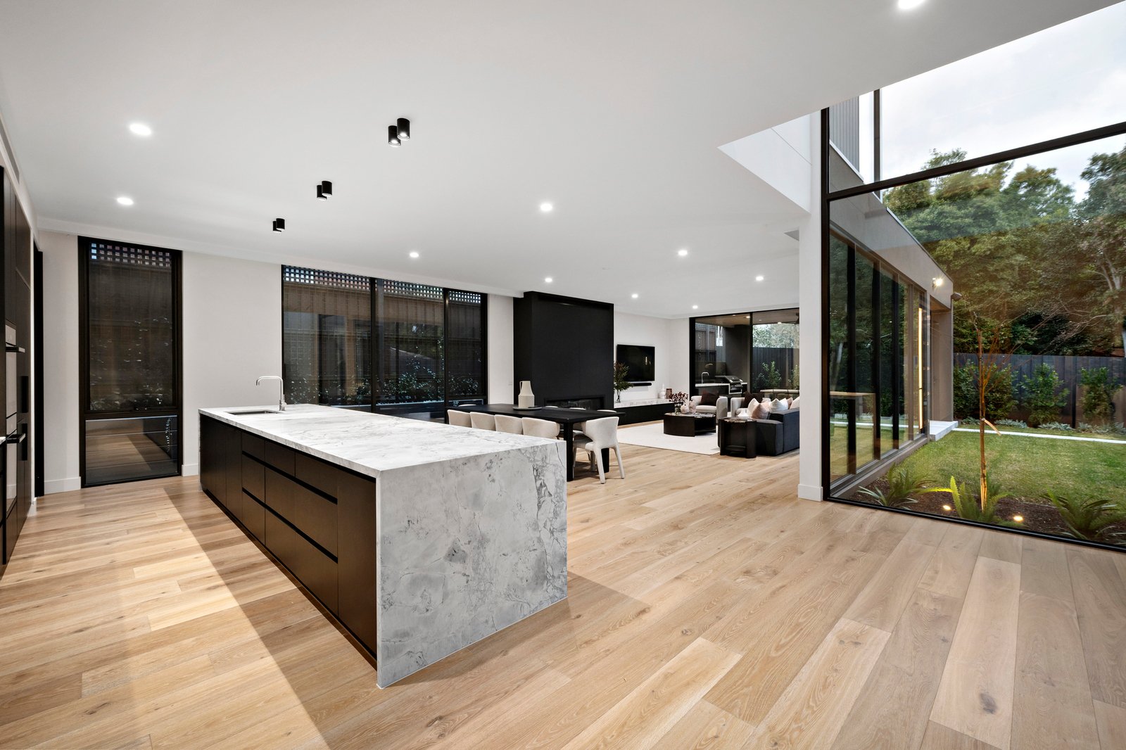 6 The Grove, Camberwell, 3124