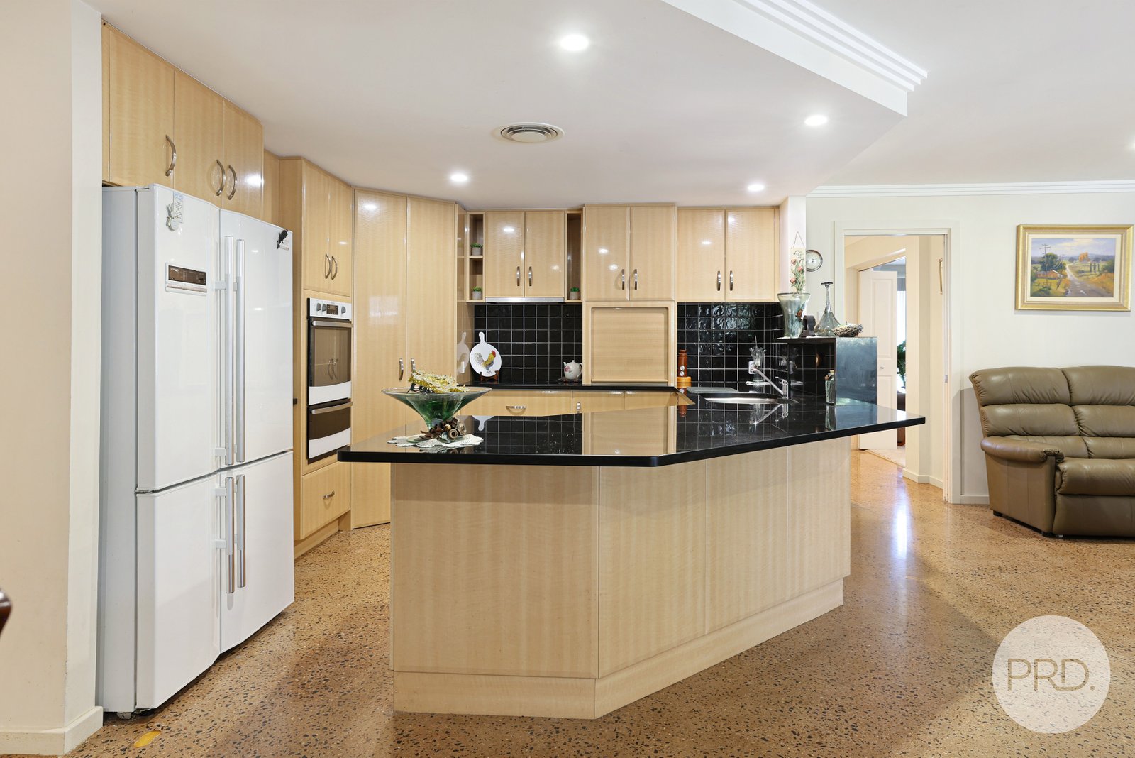 6 The Grove TAMWORTH 6