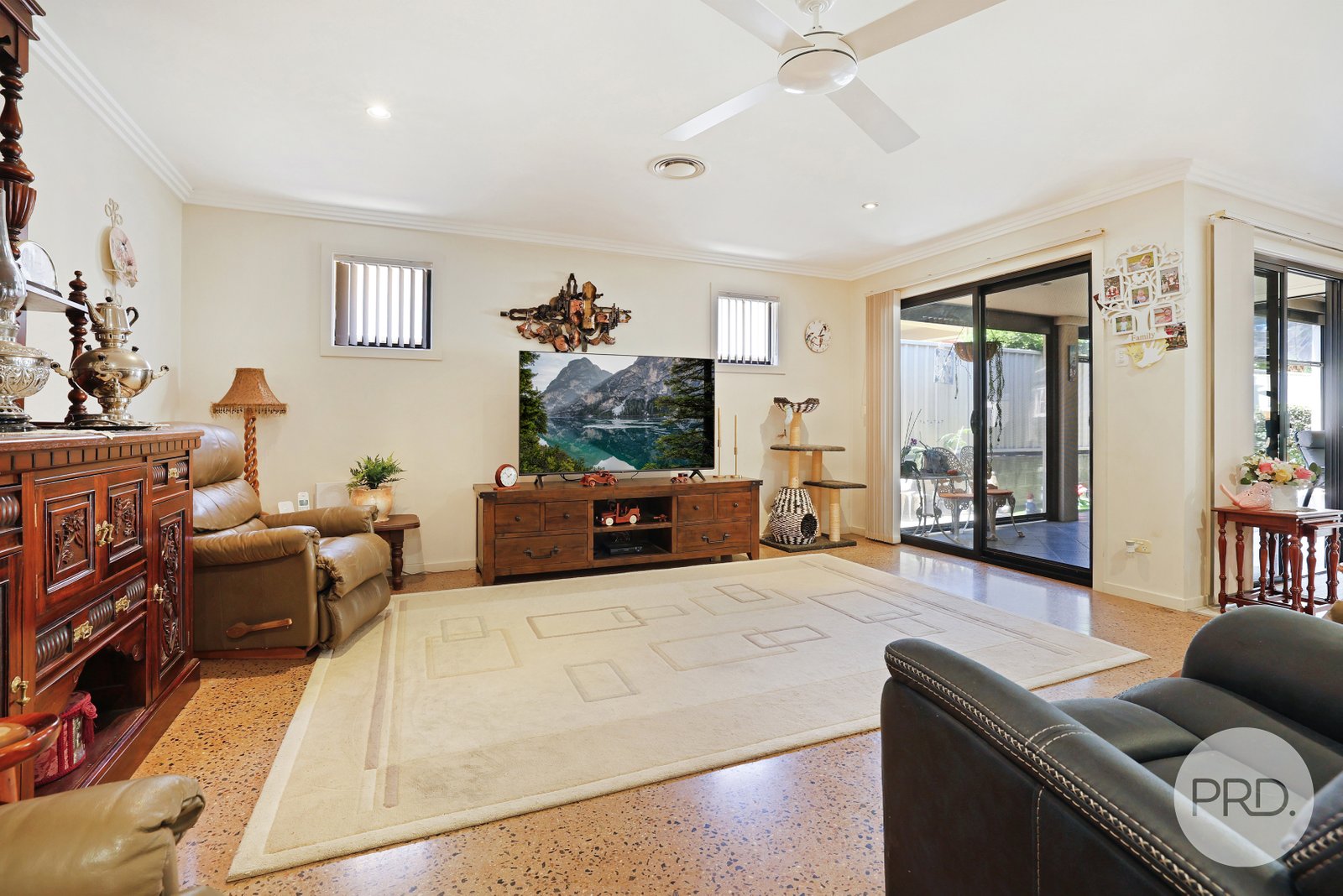 6 The Grove TAMWORTH 11