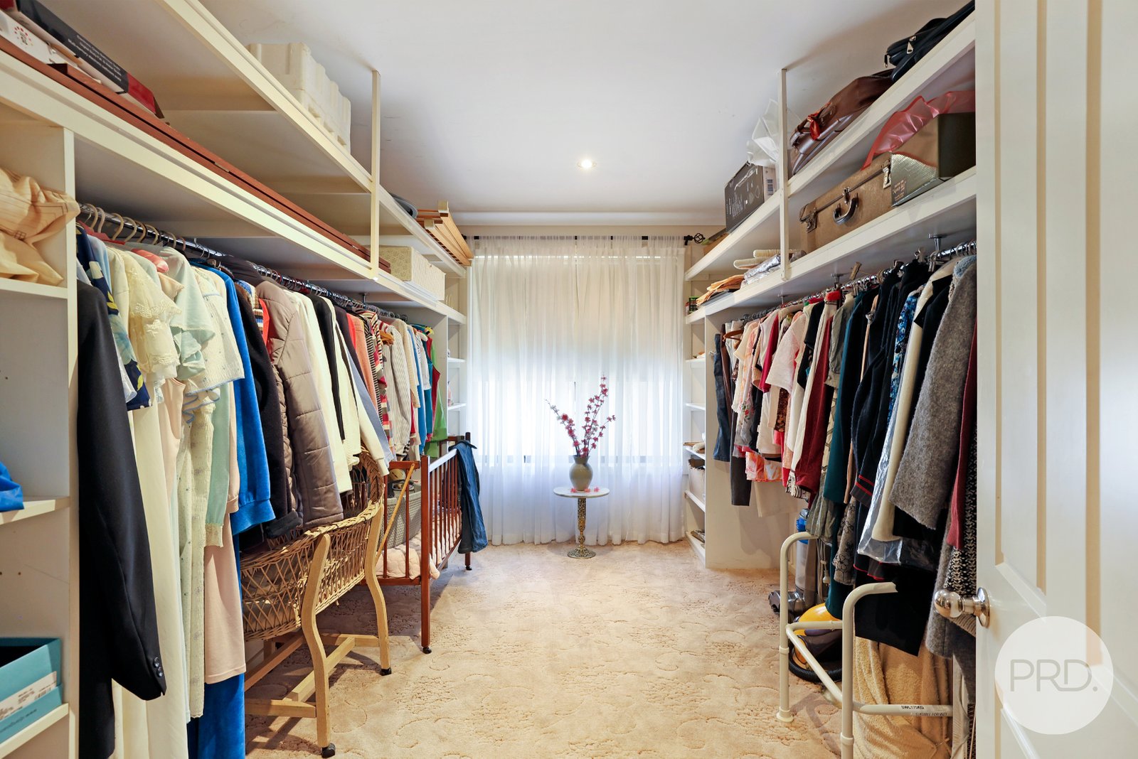 6 The Grove TAMWORTH 15