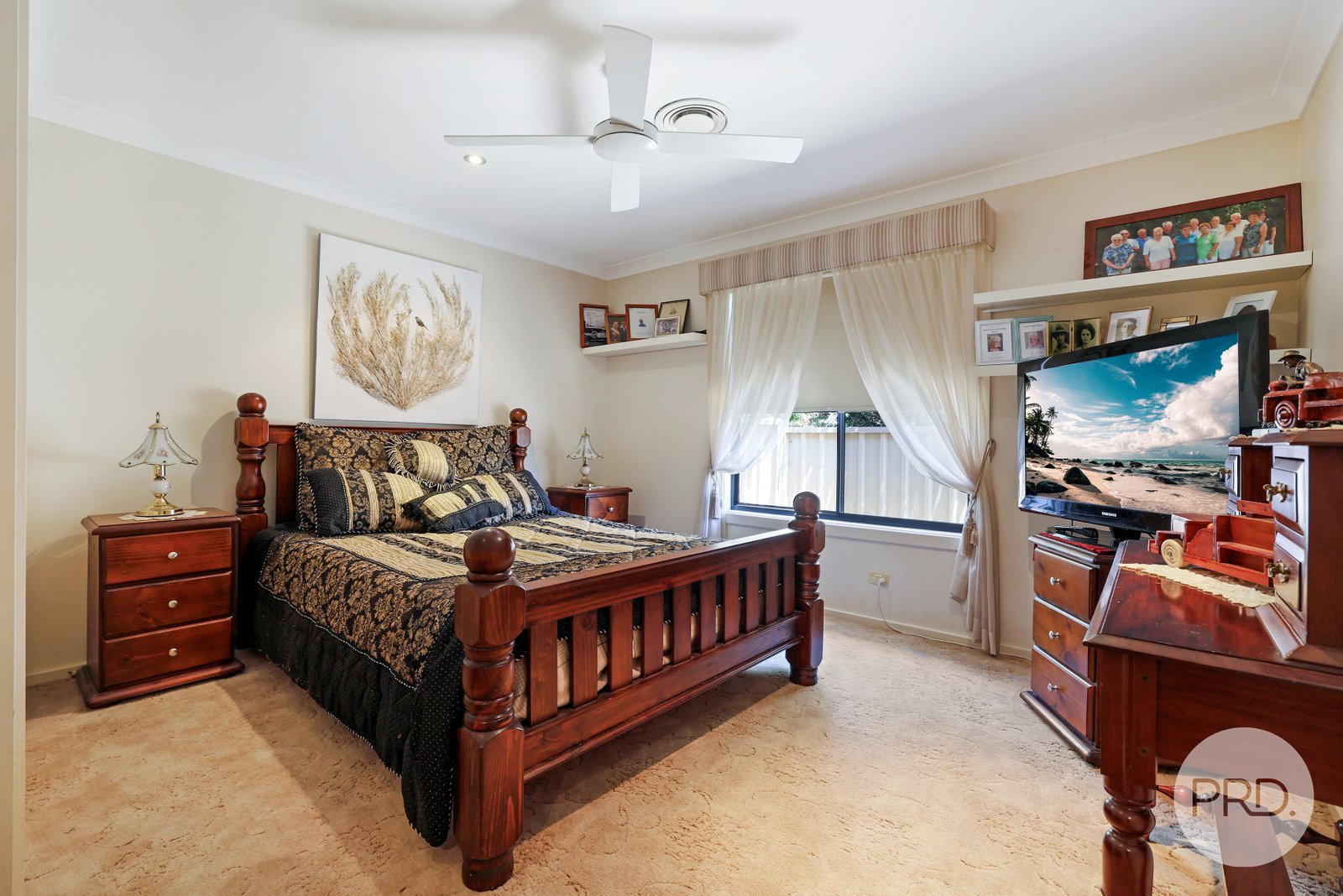 6 The Grove TAMWORTH 16