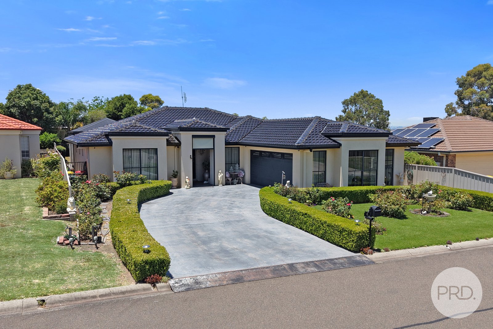 6 The Grove TAMWORTH 31