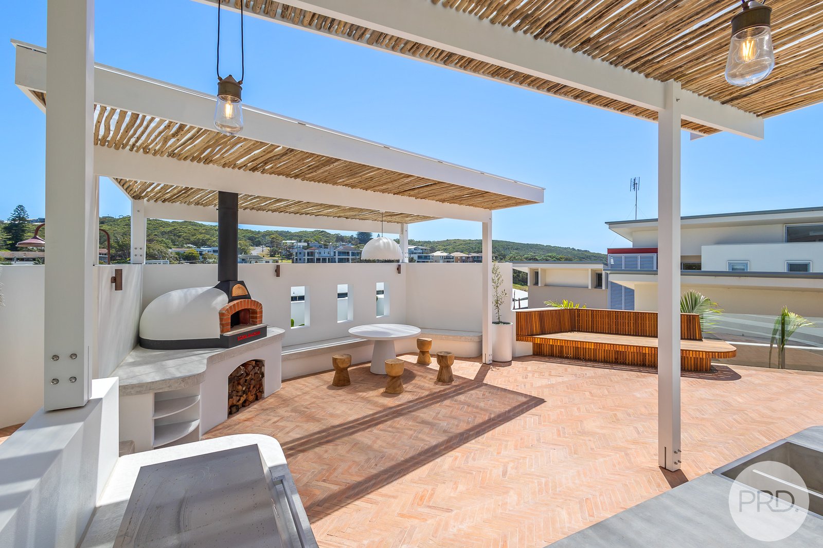 6 The Mainsail  BOAT HARBOUR 6