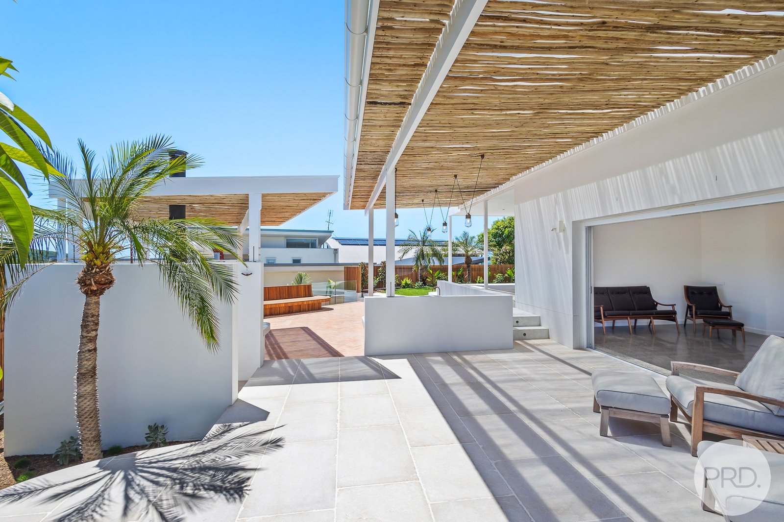 6 The Mainsail  BOAT HARBOUR 16