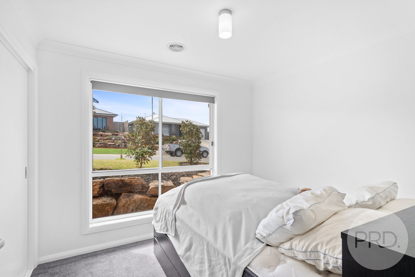 6 The Peaks Terrace GOBBAGOMBALIN 6