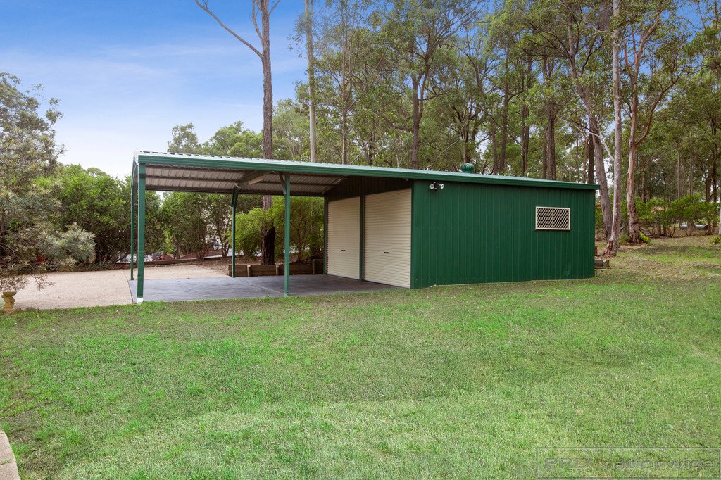 6 Thornbill Grove THORNTON 26