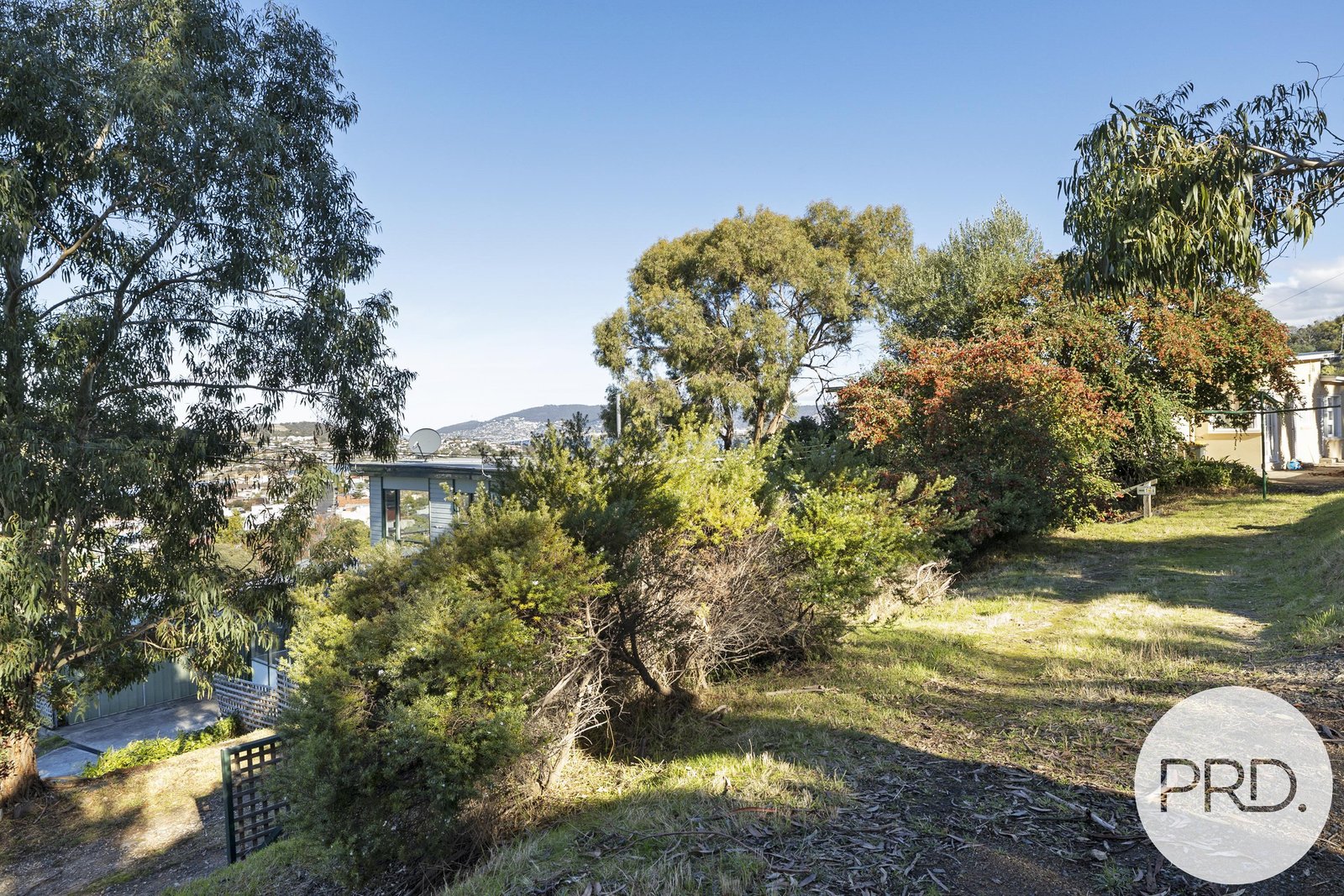 6 Tianna Road LINDISFARNE 21