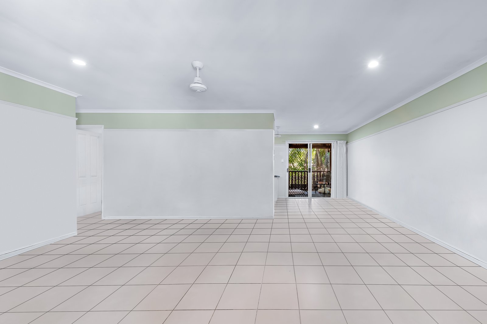 6 Tiki Lane MANDALAY 3