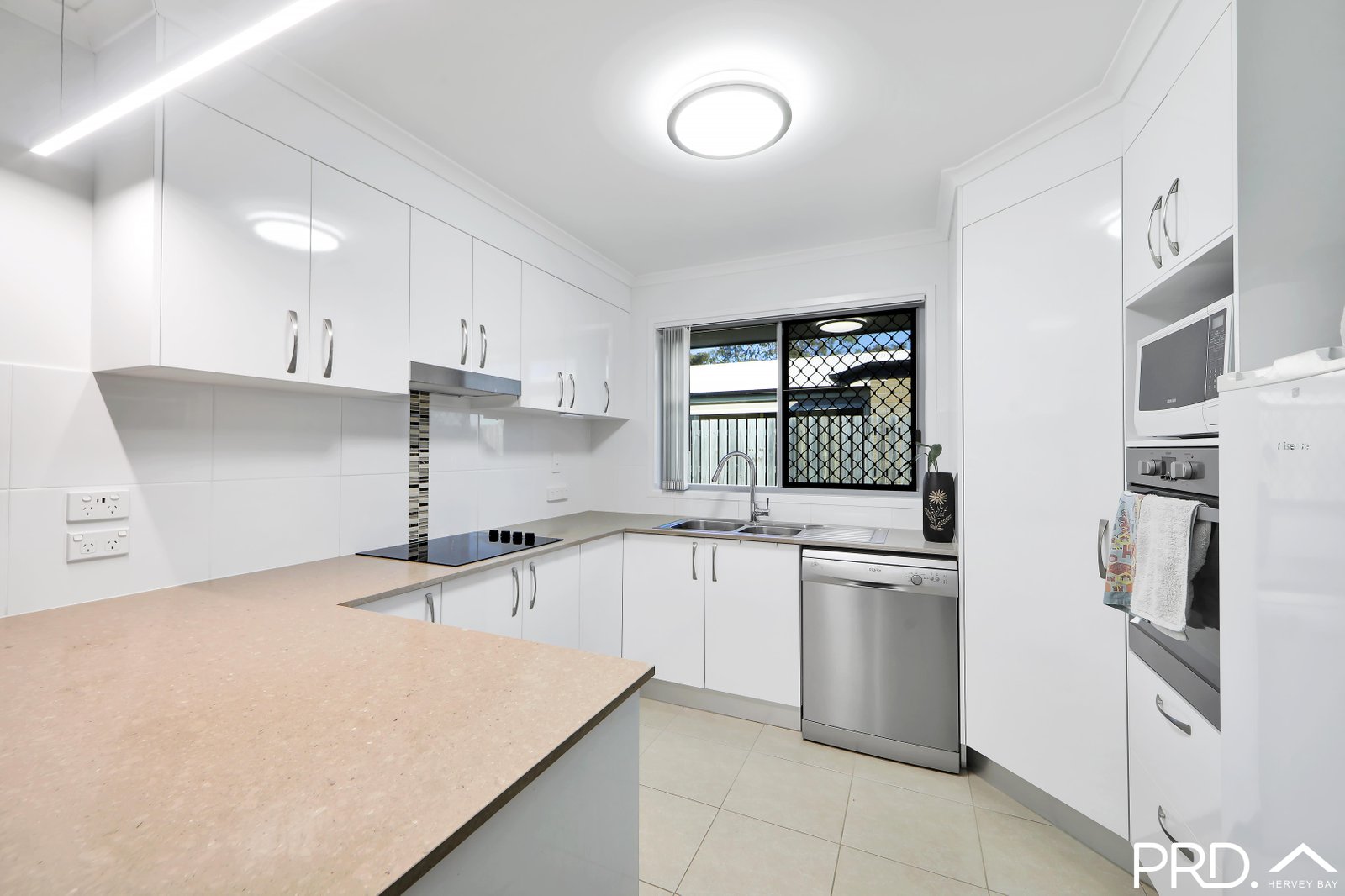 6 Tina Drive URANGAN 8