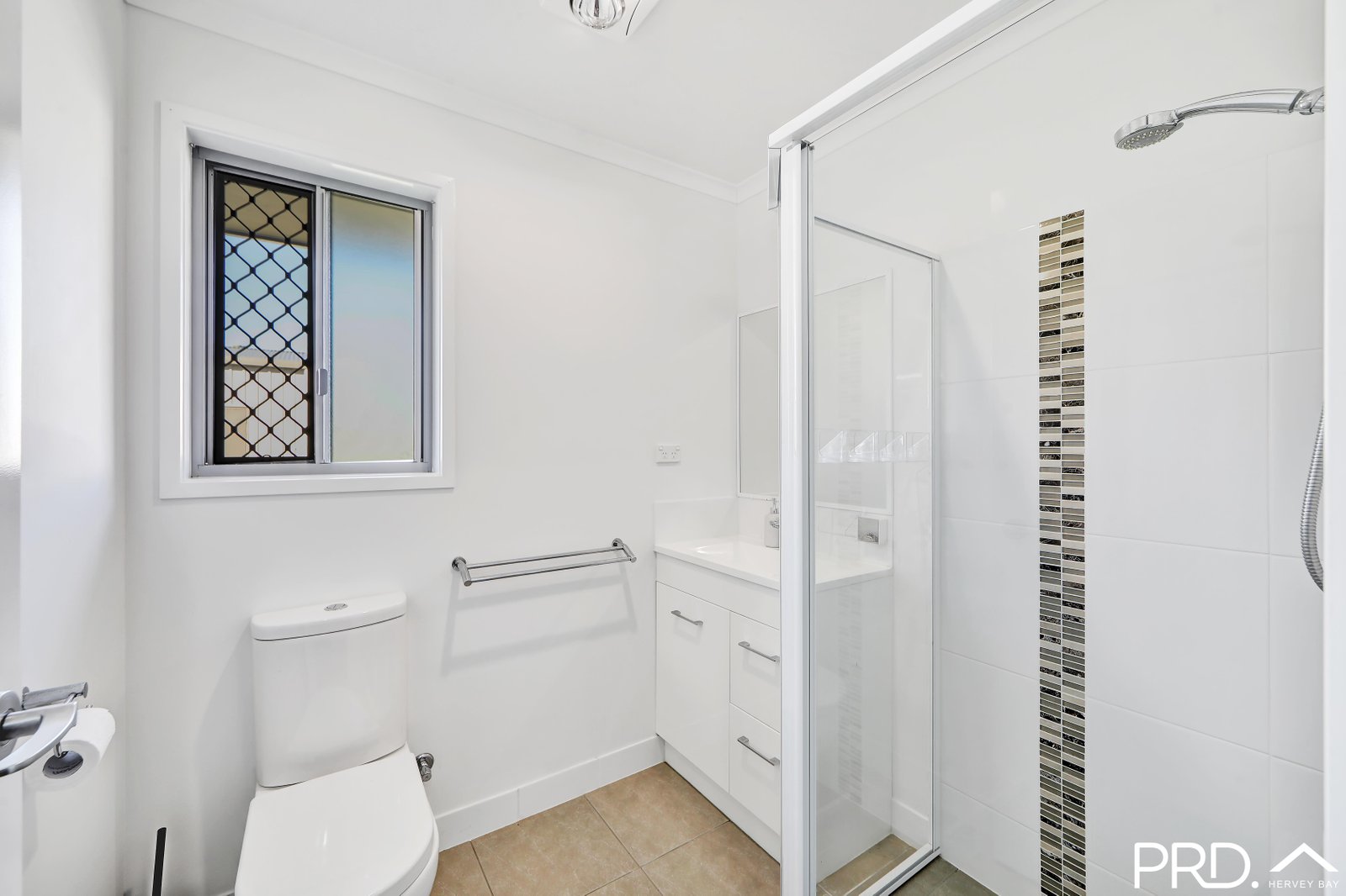 6 Tina Drive URANGAN 11