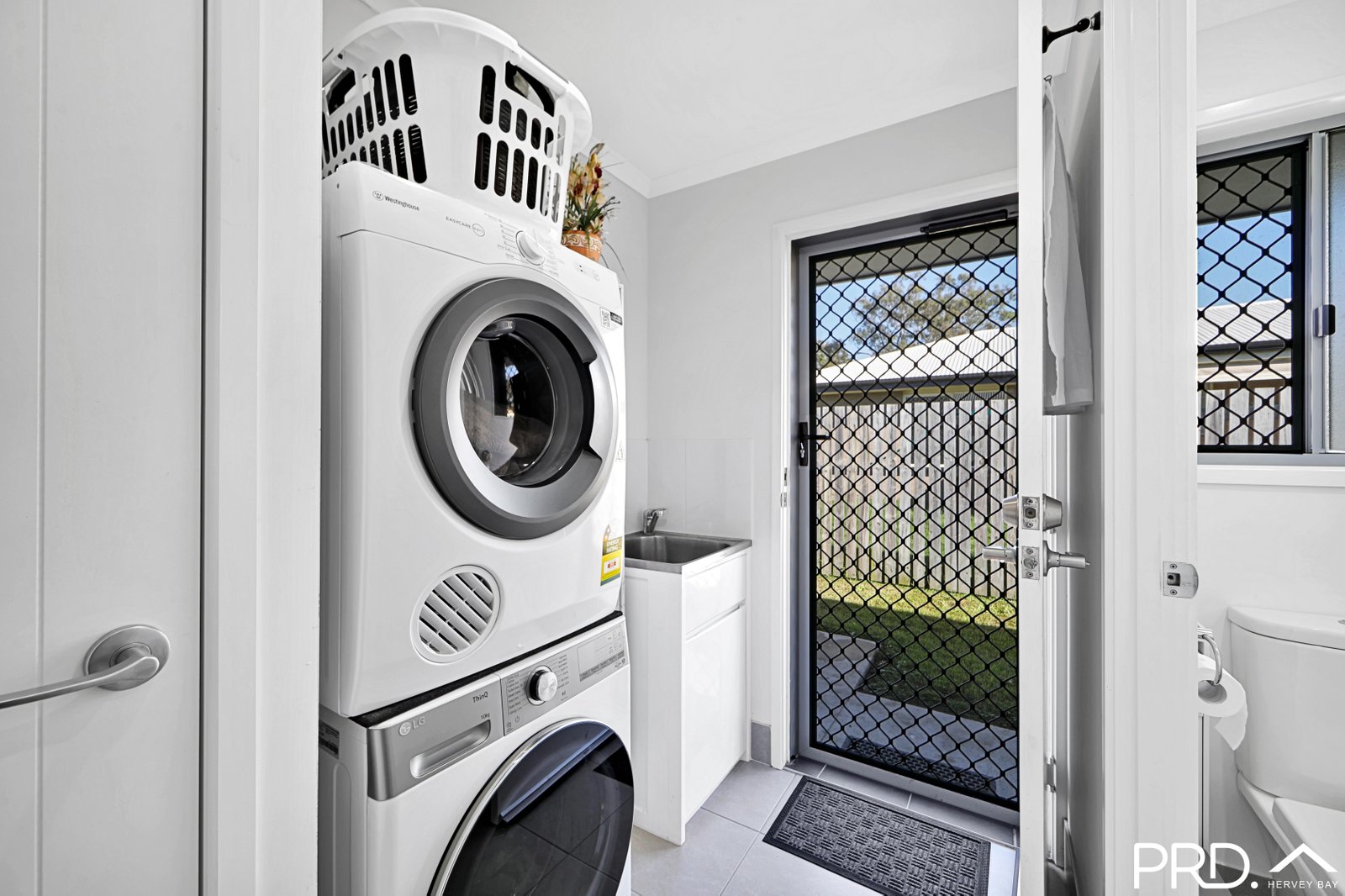 6 Tina Drive URANGAN 16