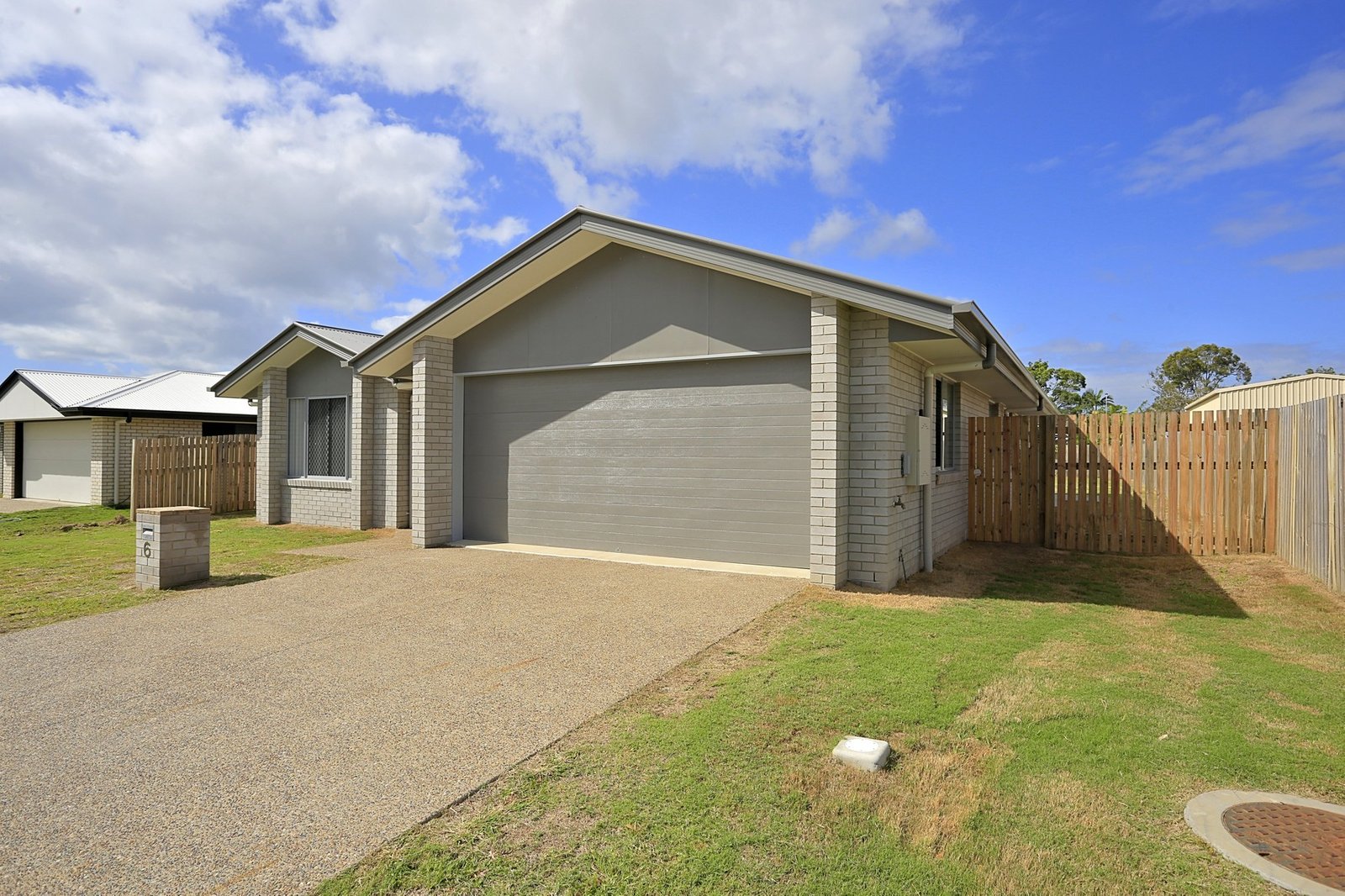 6 Tina Drive URANGAN 5
