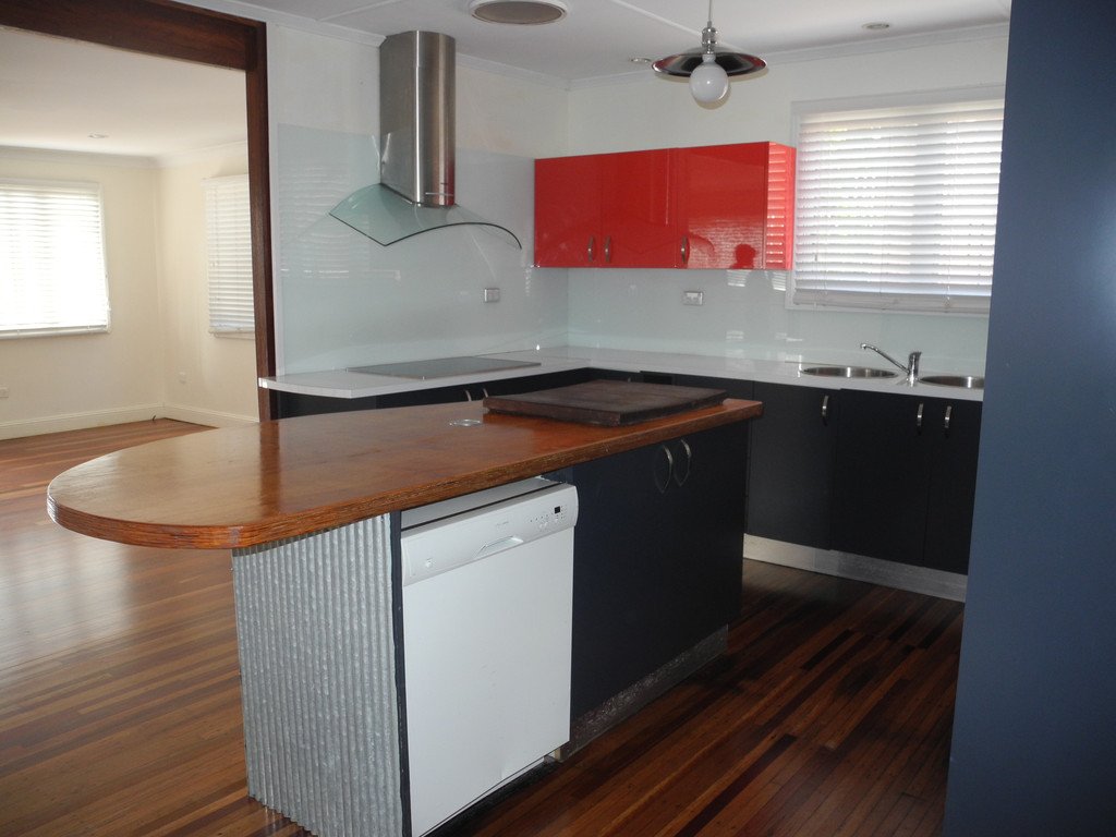 6 TREVALLY Street TANNUM SANDS 3