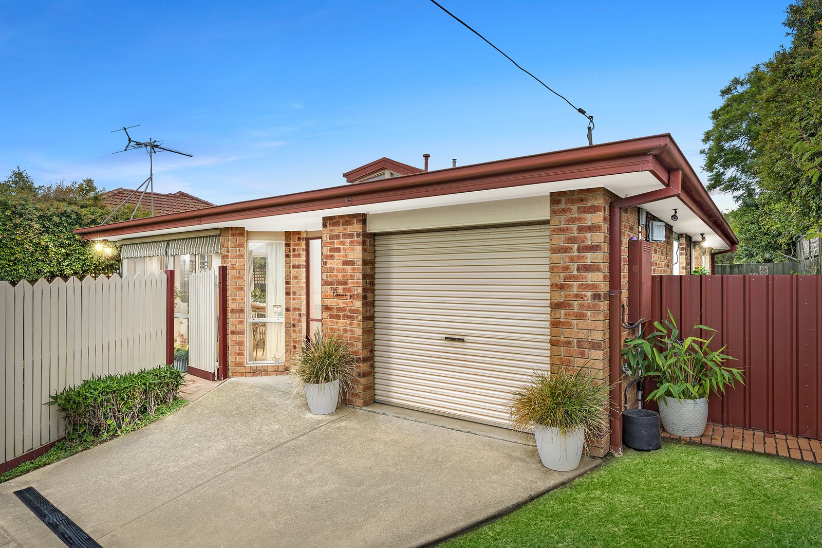 Gallery: 6 Trinity Court