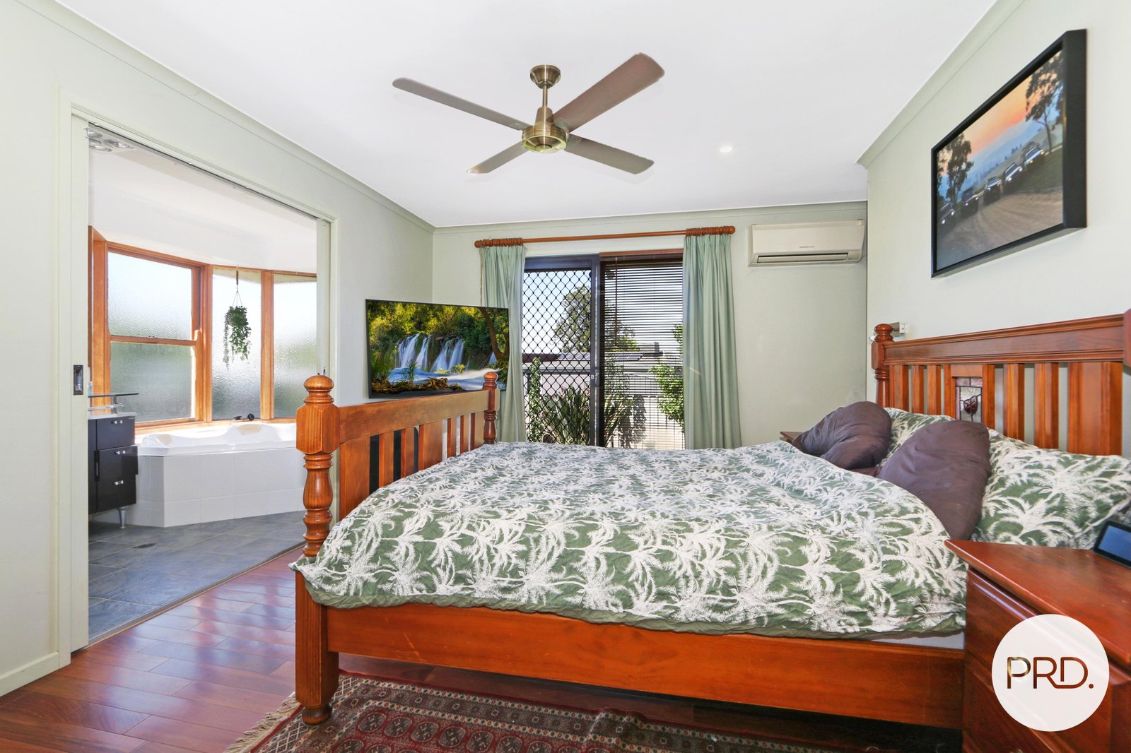 6 Troon Court THURGOONA 6