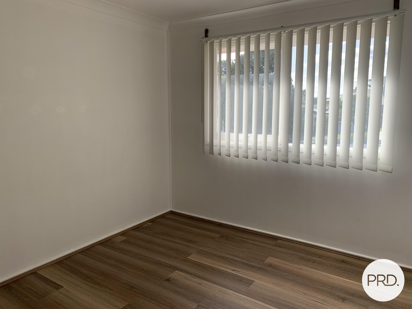 6 troon Place ST ANDREWS 3