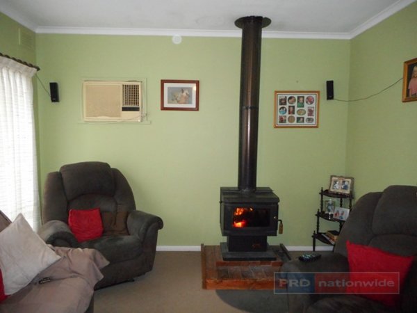 6 Tumut Plains Road TUMUT 4