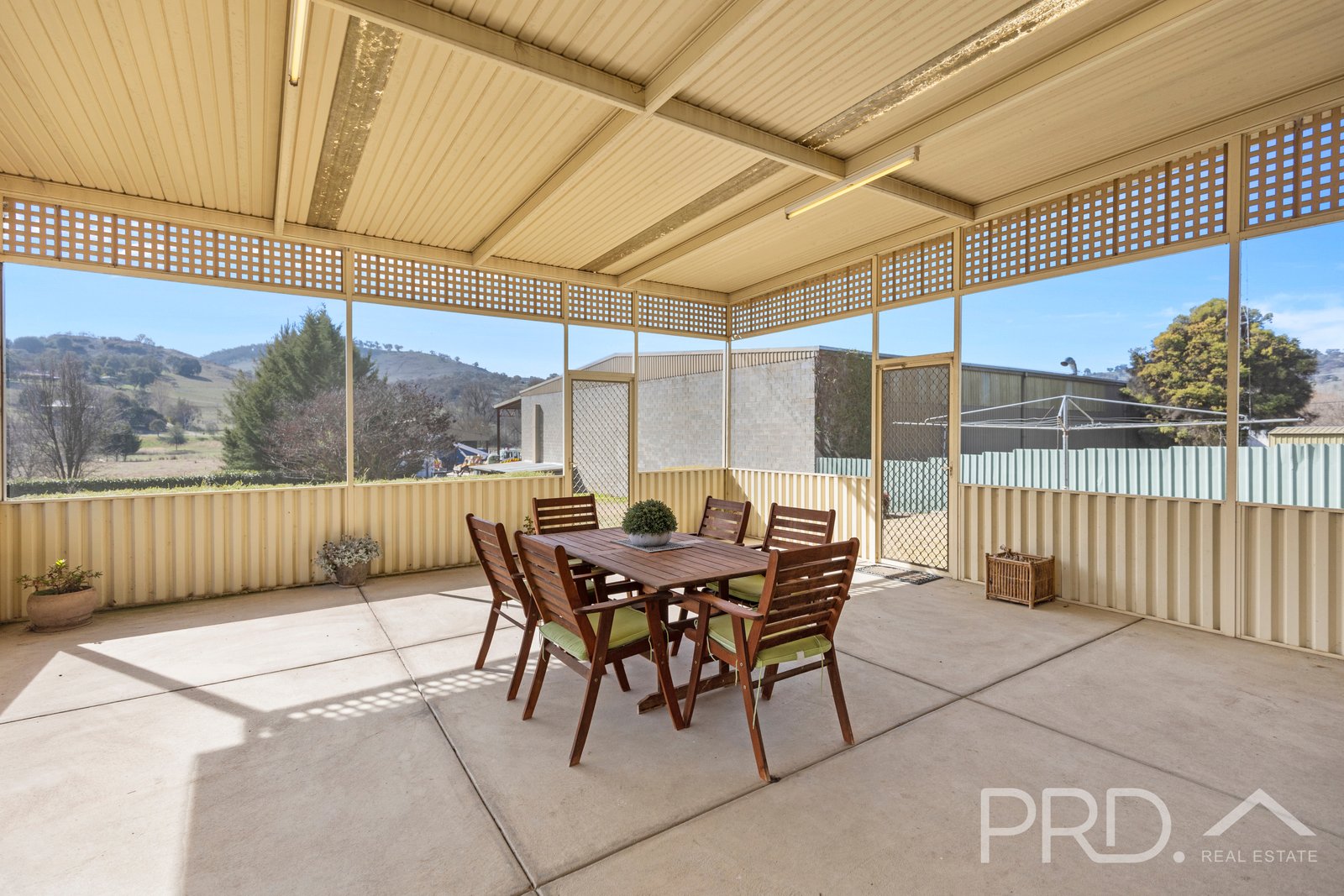 6 Tumut Street ADELONG 15