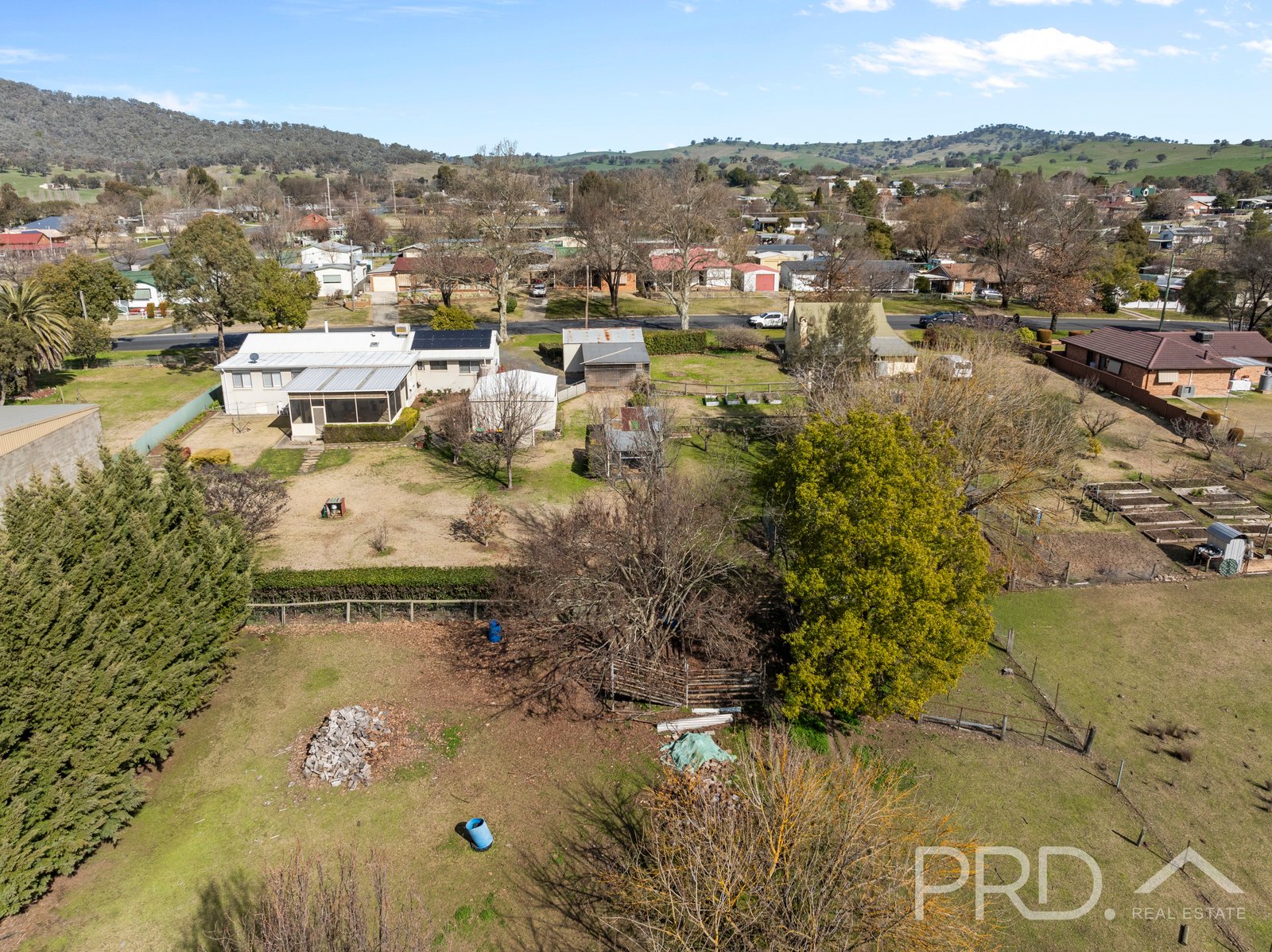 6 Tumut Street ADELONG 26